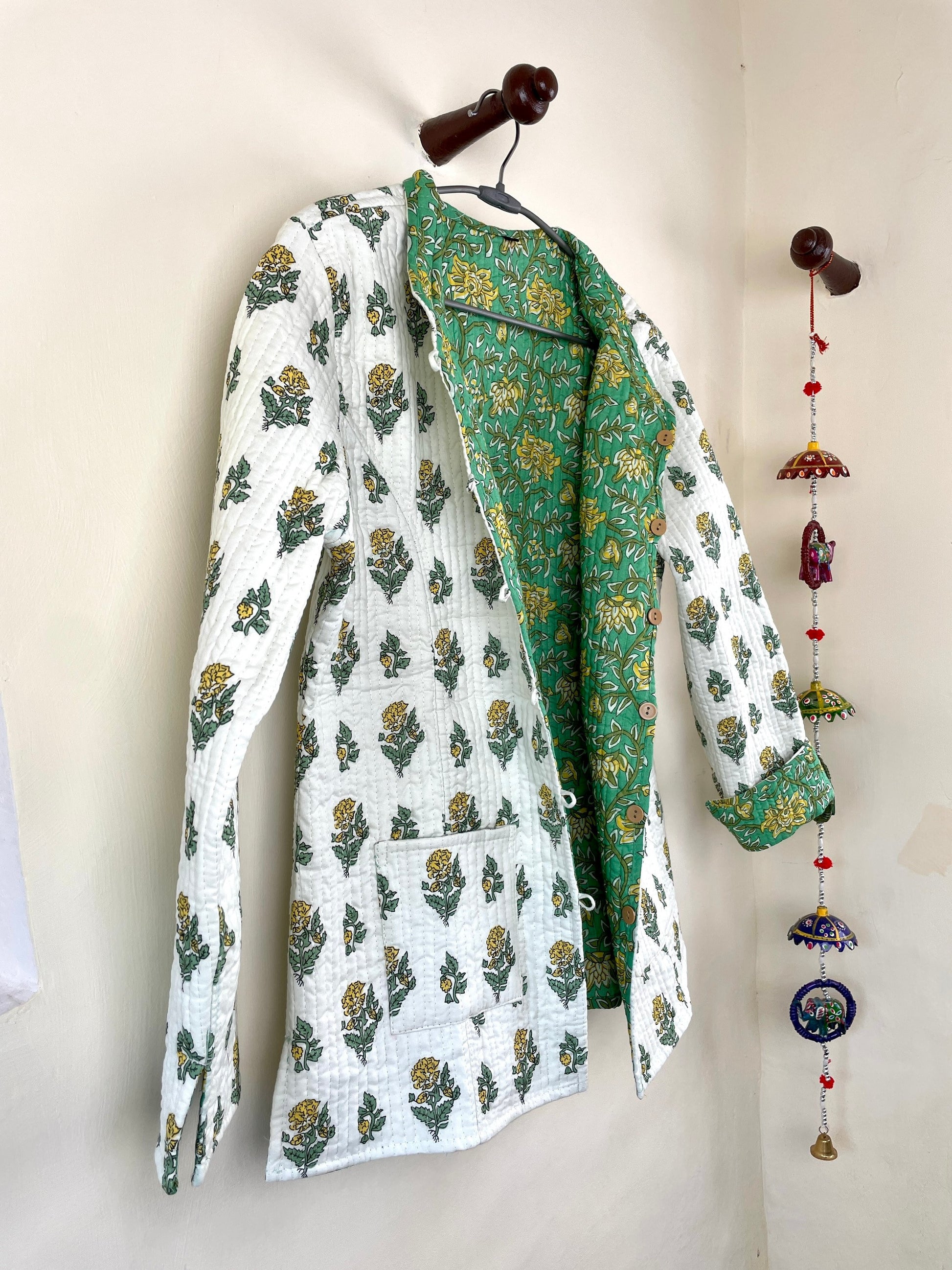Indian Handmade Quilted Cotton Fabric Jacket Stylish White & Green Floral Women's Coat, Reversible Waistcoat for Her