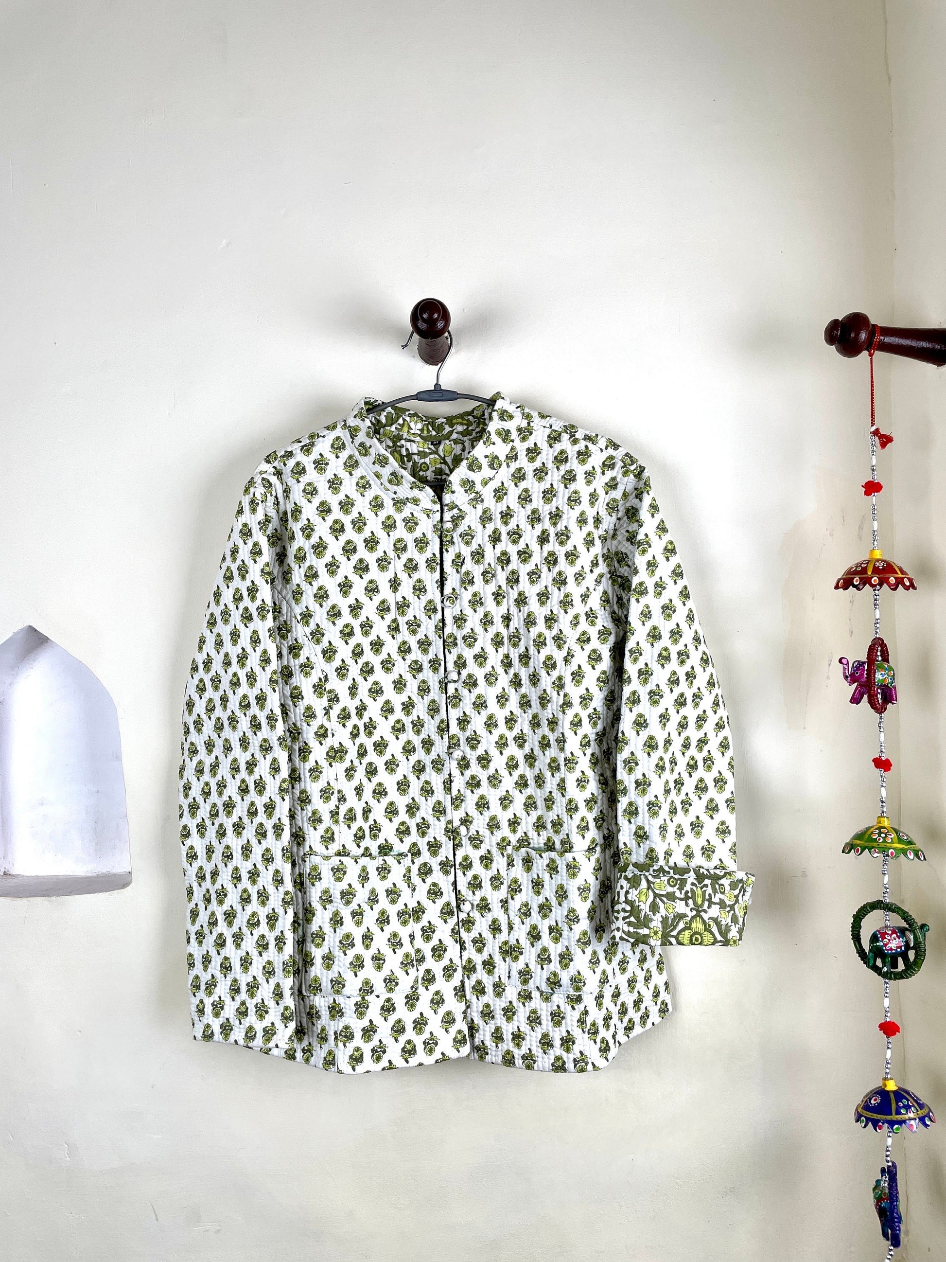 Indian Handmade Quilted Cotton Fabric Jacket Stylish White & Green Floral Women's Coat, Reversible Waistcoat for Her
