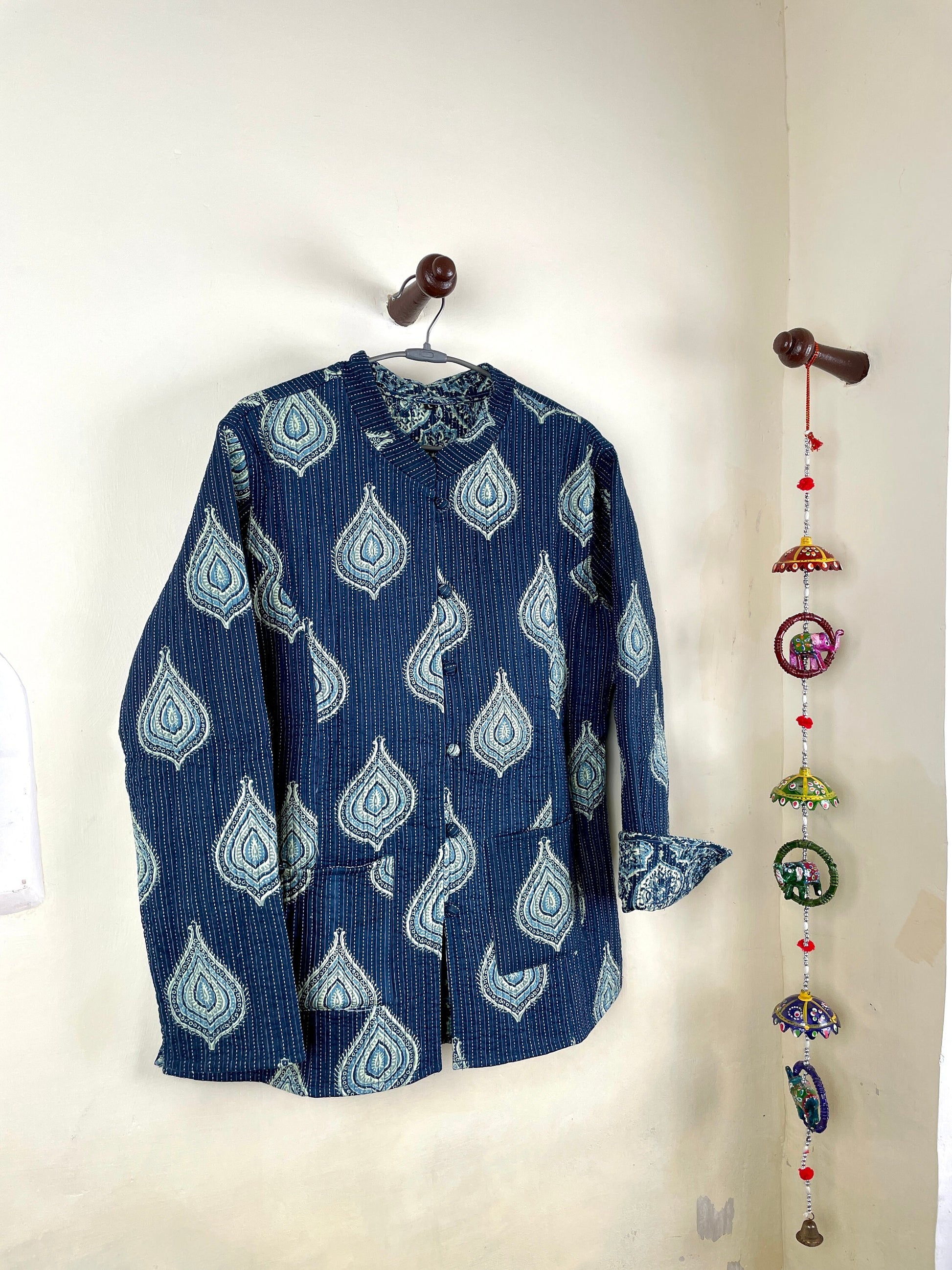 Indian Handmade Quilted Kantha Cotton Jacket Stylish Blue & White Women's Coat, Reversible Waistcoat for Her