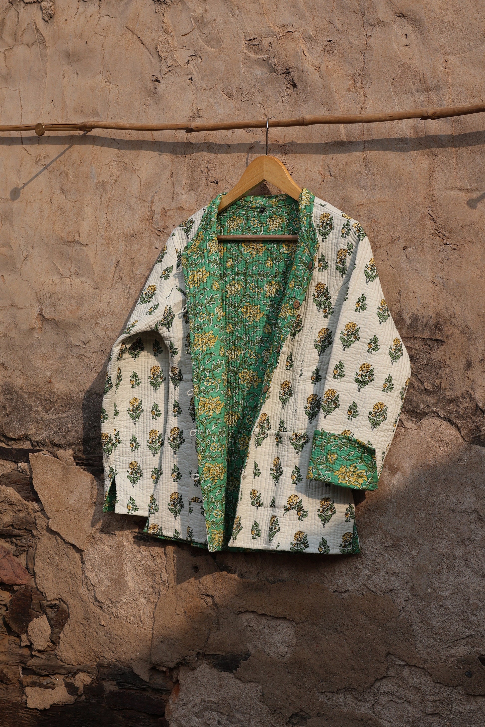 Indian Handmade Quilted Cotton Fabric Jacket Stylish White & Green Floral Women's Coat, Reversible Waistcoat for Her