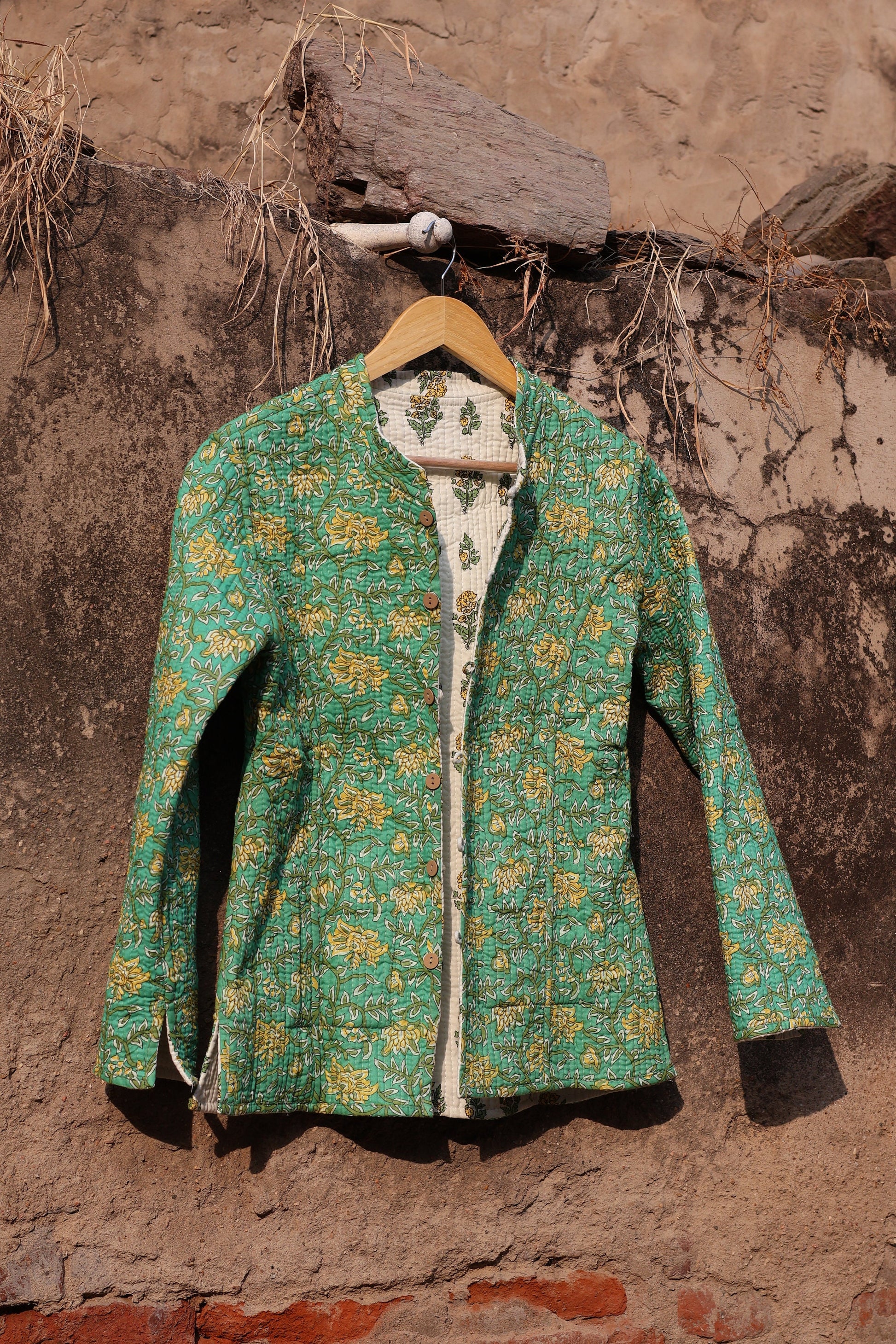 Indian Handmade Quilted Cotton Fabric Jacket Stylish White & Green Floral Women's Coat, Reversible Waistcoat for Her