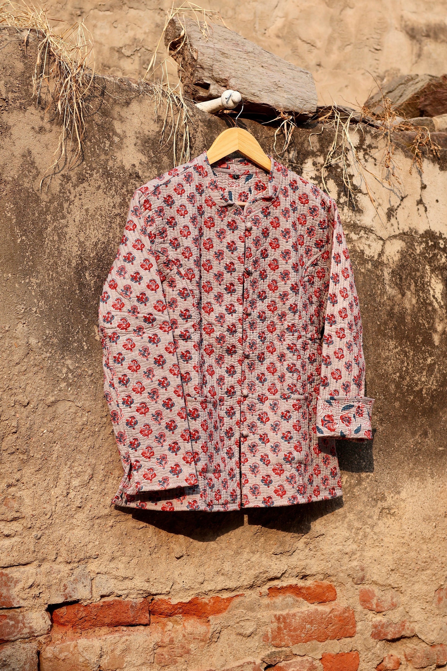 Indian Handmade Quilted Cotton Fabric Jacket Stylish Grey & Red Floral Women's Coat, Reversible Waistcoat for Her