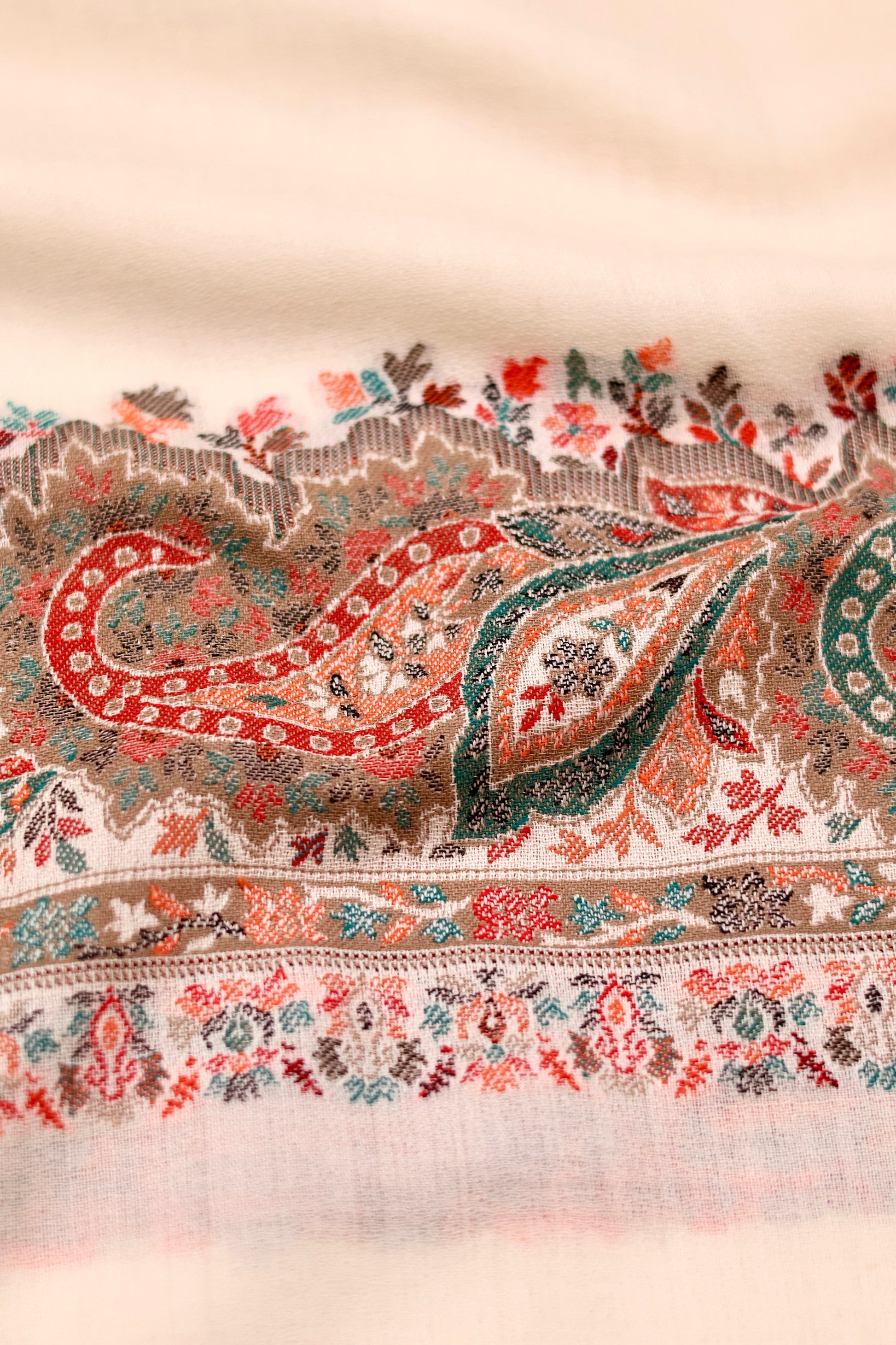 White Pashmina Cashmere Shawl, Kalamkari Embroidery Kashmiri Pashmina Silk Shawl, Premium Cashmere Scarfs, Soft & Warm Shawls Christmas Gift