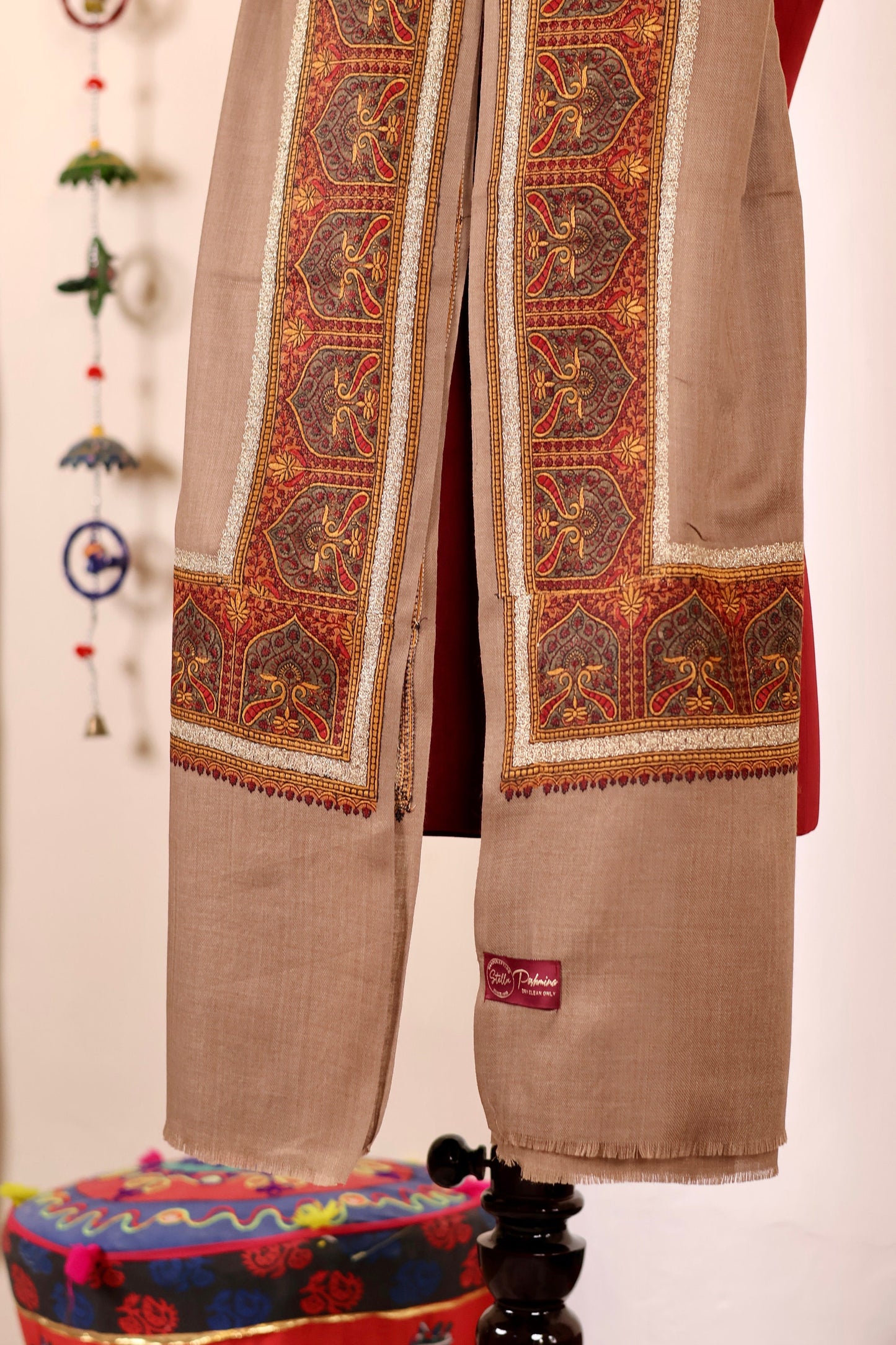 Handmade Pashmina Cashmere Shawl, Hand Embroidery Kashmiri Pashmina Silk Shawl, Premium Cashmere Scarfs, Soft & Warm Shawls, Christmas Gift