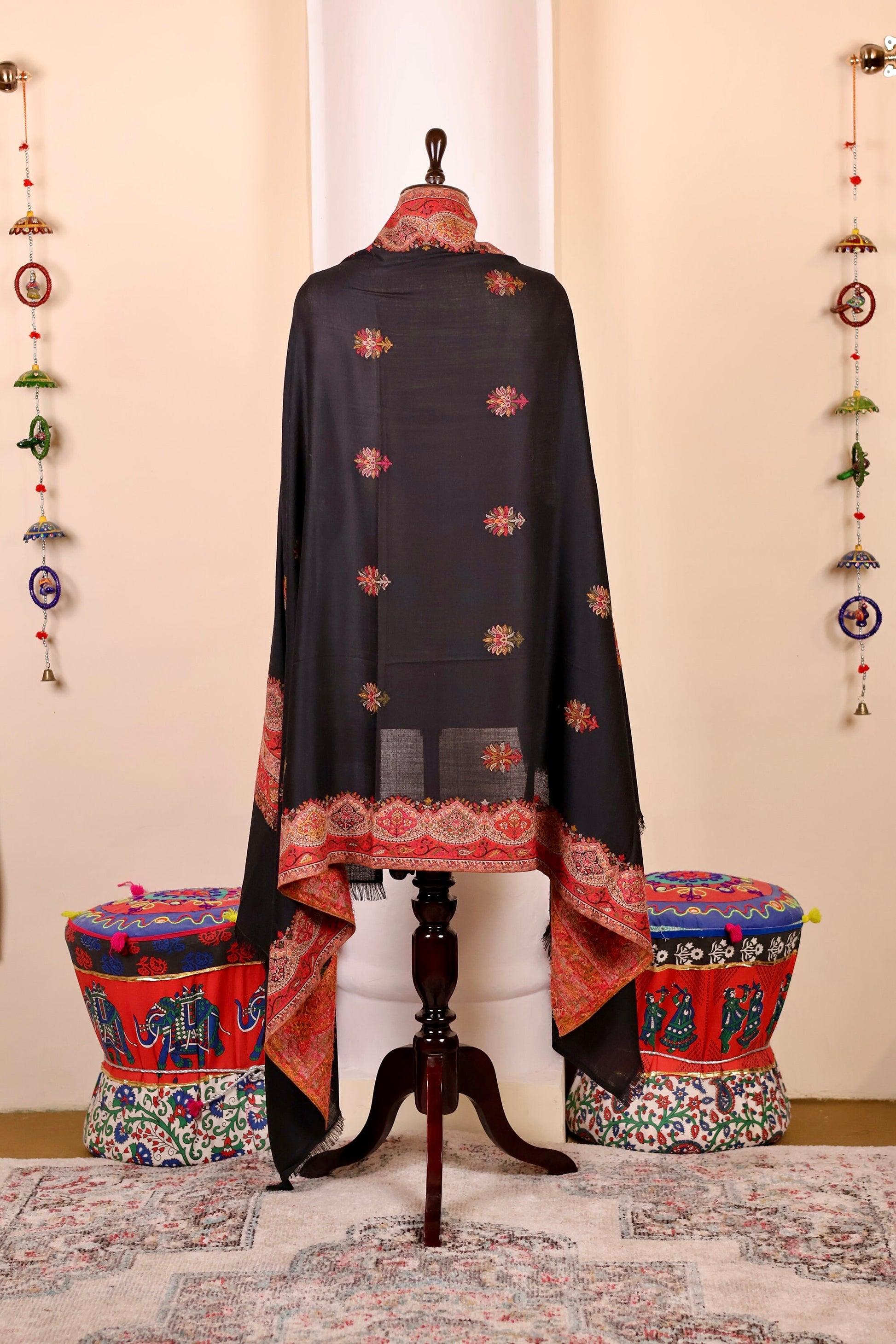 Pashmina Cashmere Shawl, Kalamkari Embroidery Kashmiri Black Pashmina Silk Shawl, Premium Cashmere Scarfs, Soft & Warm Shawls Christmas Gift