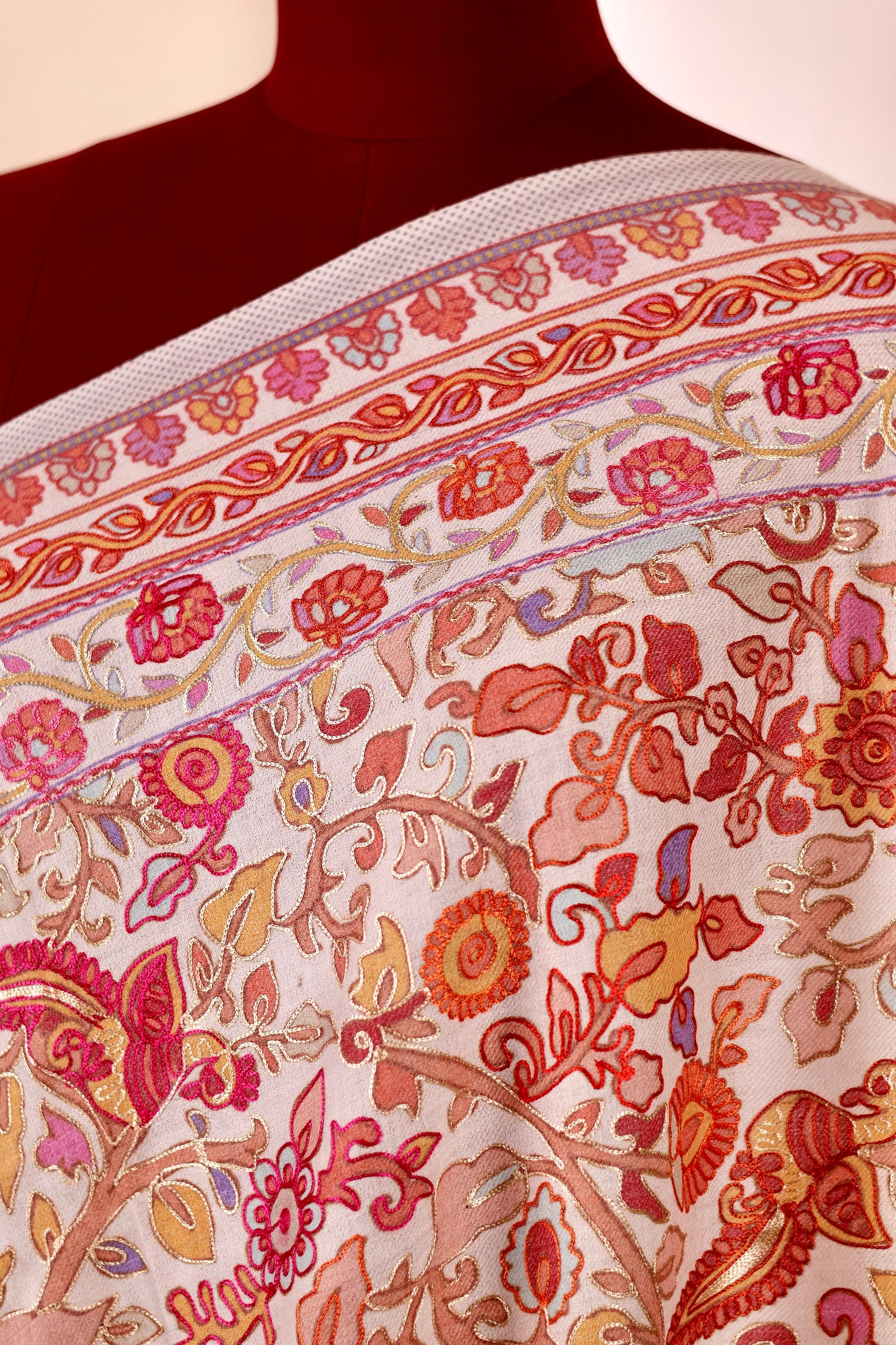 Handmade Kani Pashmina Cashmere Shawl, Embroidery Kashmiri Pashmina Silk Shawl, Premium Cashmere Shawl, Soft & Warm Shawls, Christmas Gift