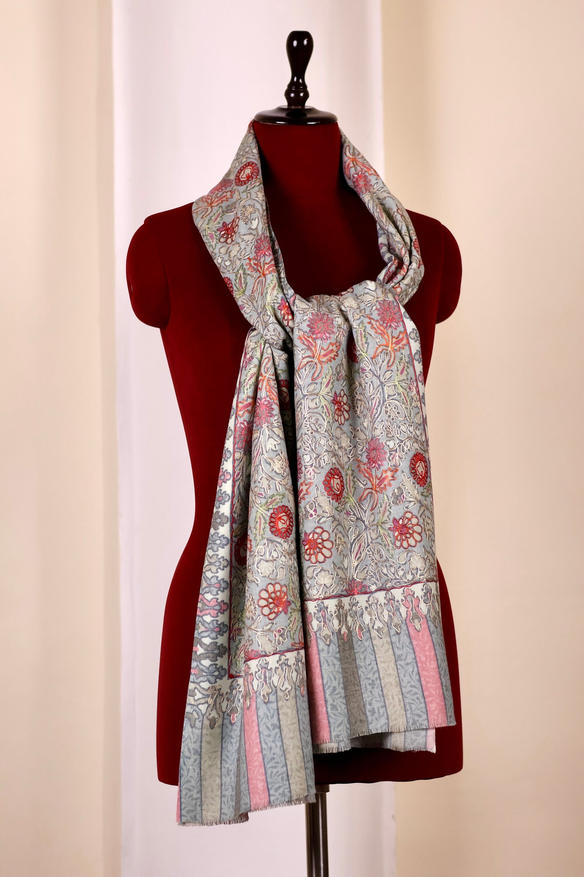 Handmade Kani Pashmina Cashmere Shawl, Embroidery Kashmiri Pashmina Silk Shawl, Premium Cashmere Shawl, Soft & Warm Shawls, Christmas Gift