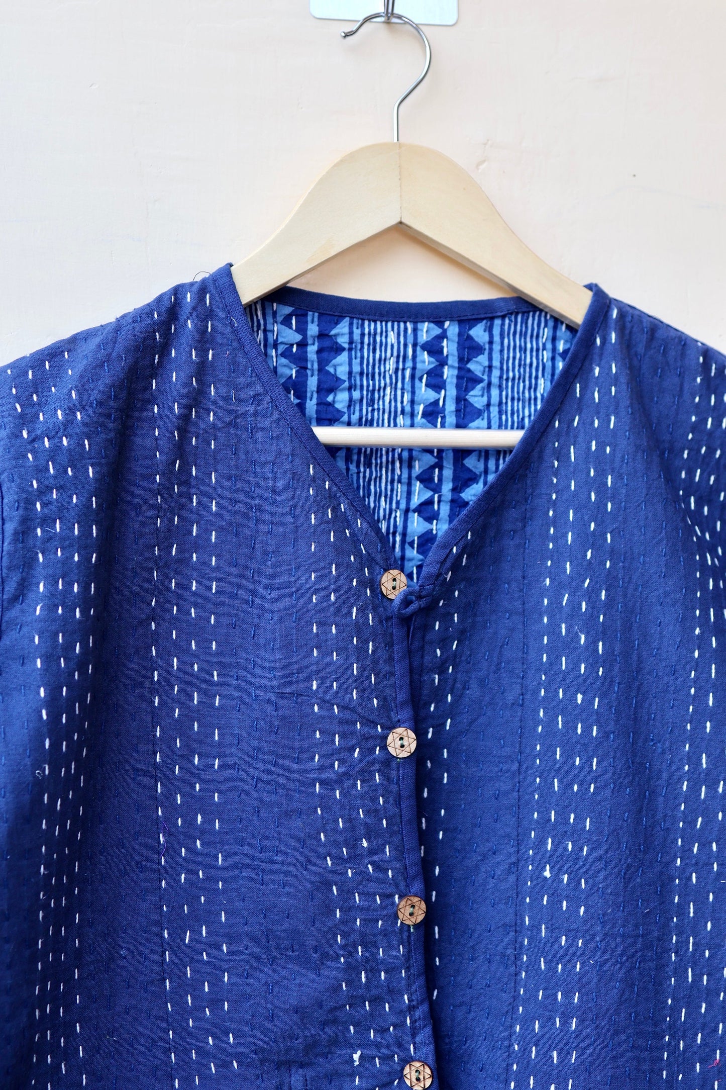 Patchwork Kantha Quilted Jacket, Indian Handmade Stylish Blue Patchwork Women's Coat, Winter Spring Reversible Kantha Jacket for Her