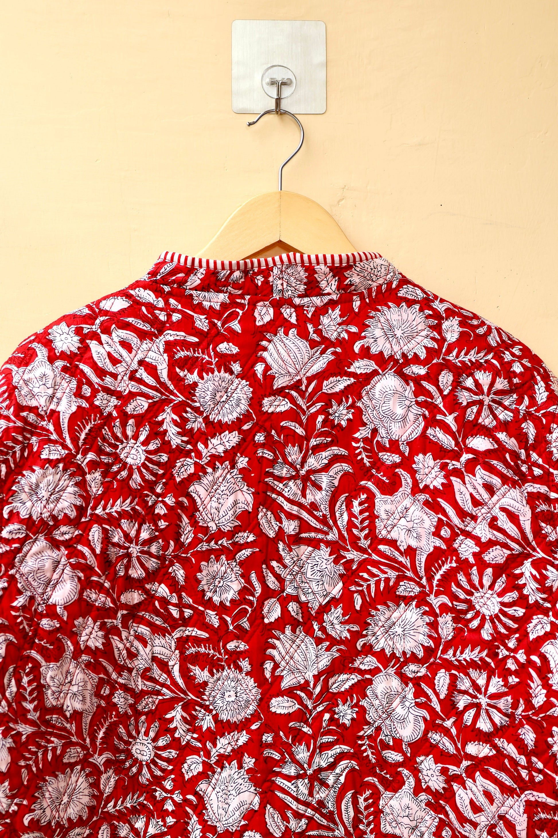 Cotton Quilted Jacket V-Neck New Style Kantha Jacket Hand Block Print Floral Indian Womens Clothing Coat, Boho Jacket Valentine Gift for Her