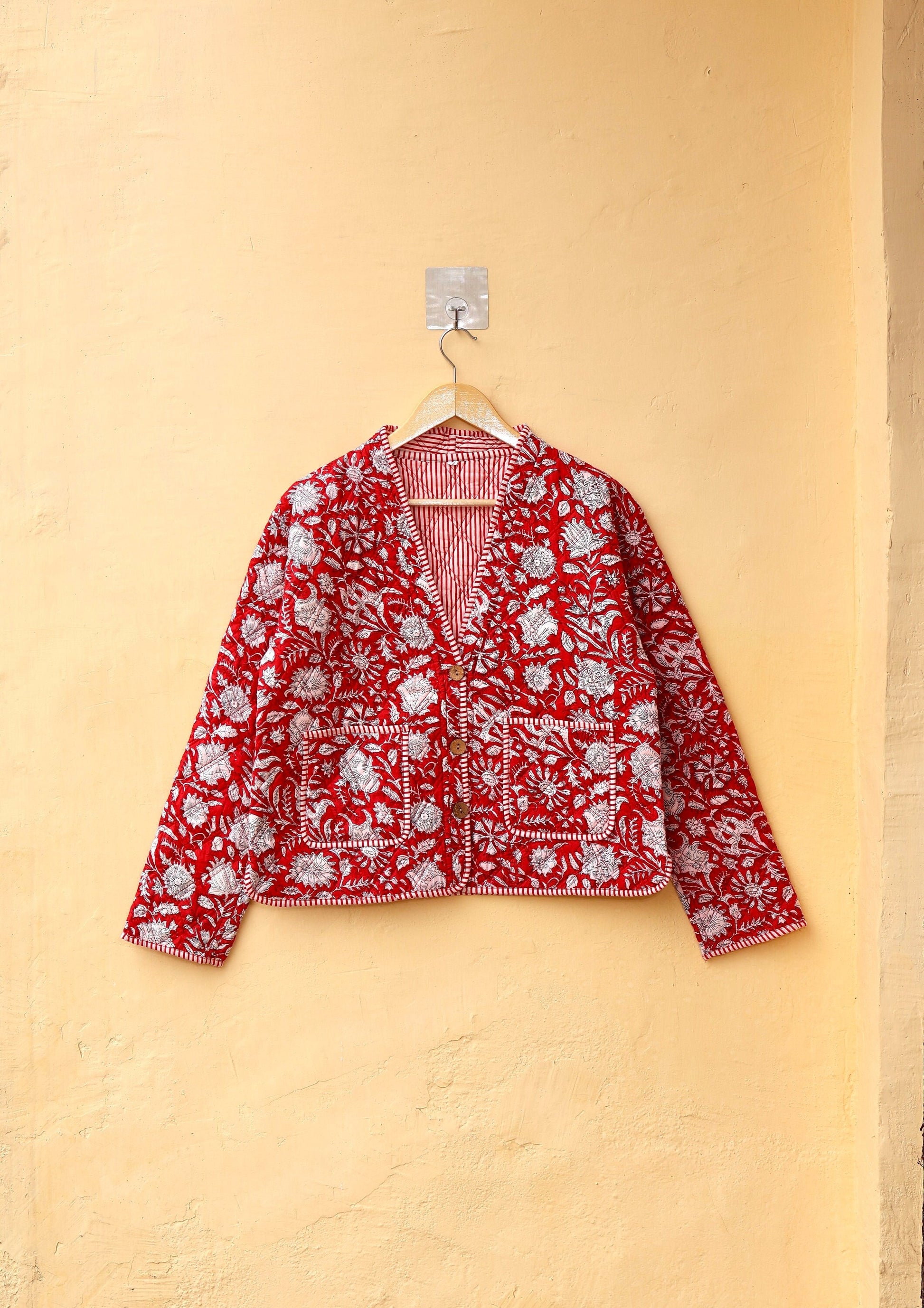 Cotton Quilted Jacket V-Neck New Style Kantha Jacket Hand Block Print Floral Indian Womens Clothing Coat, Boho Jacket Valentine Gift for Her