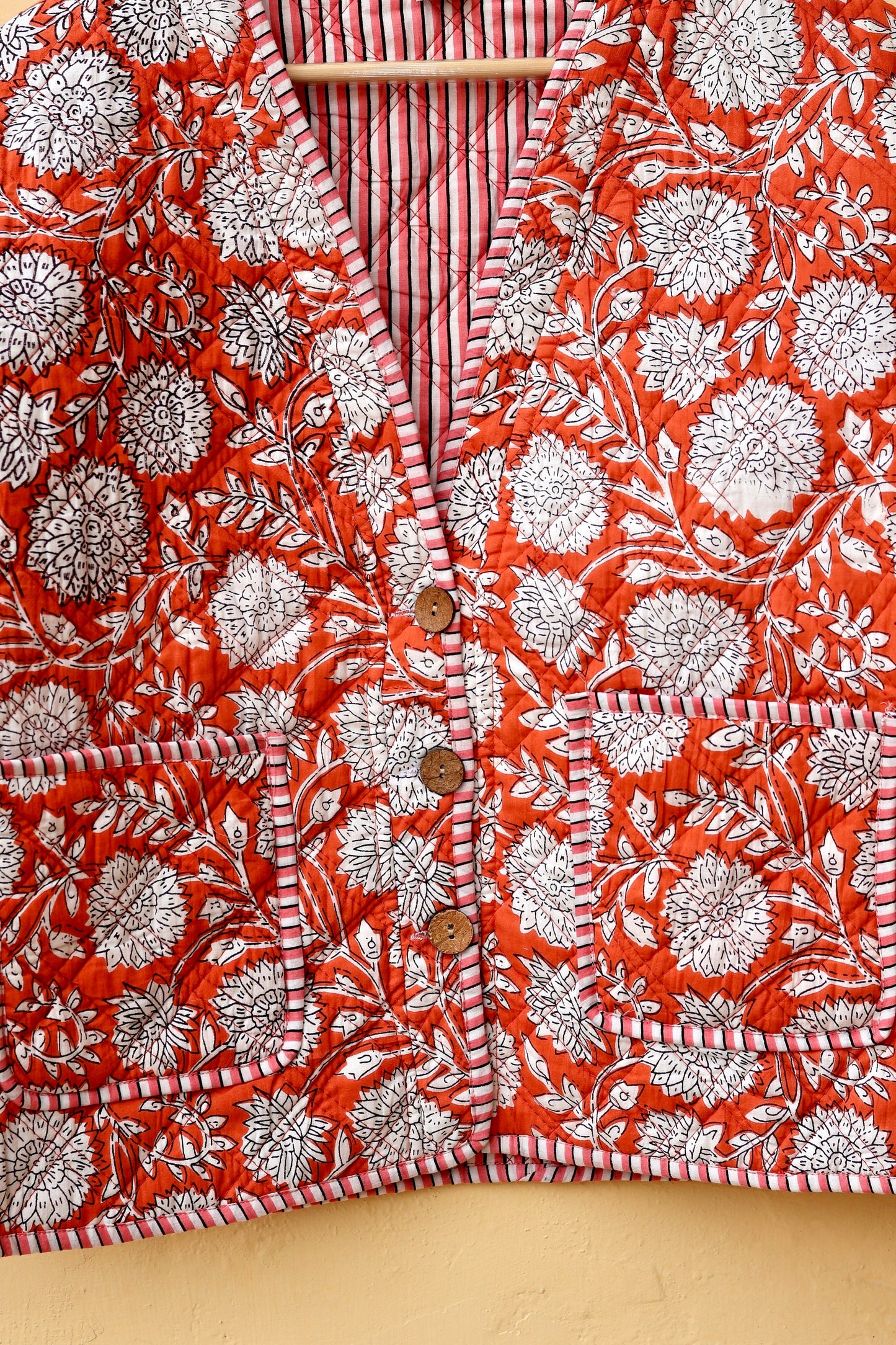 Indian Handmade Cotton Kantha Patchwork Quilted Jacket/Coat Block print Women's Reversible Clothing Kimono Vintage Spring Gift for Her