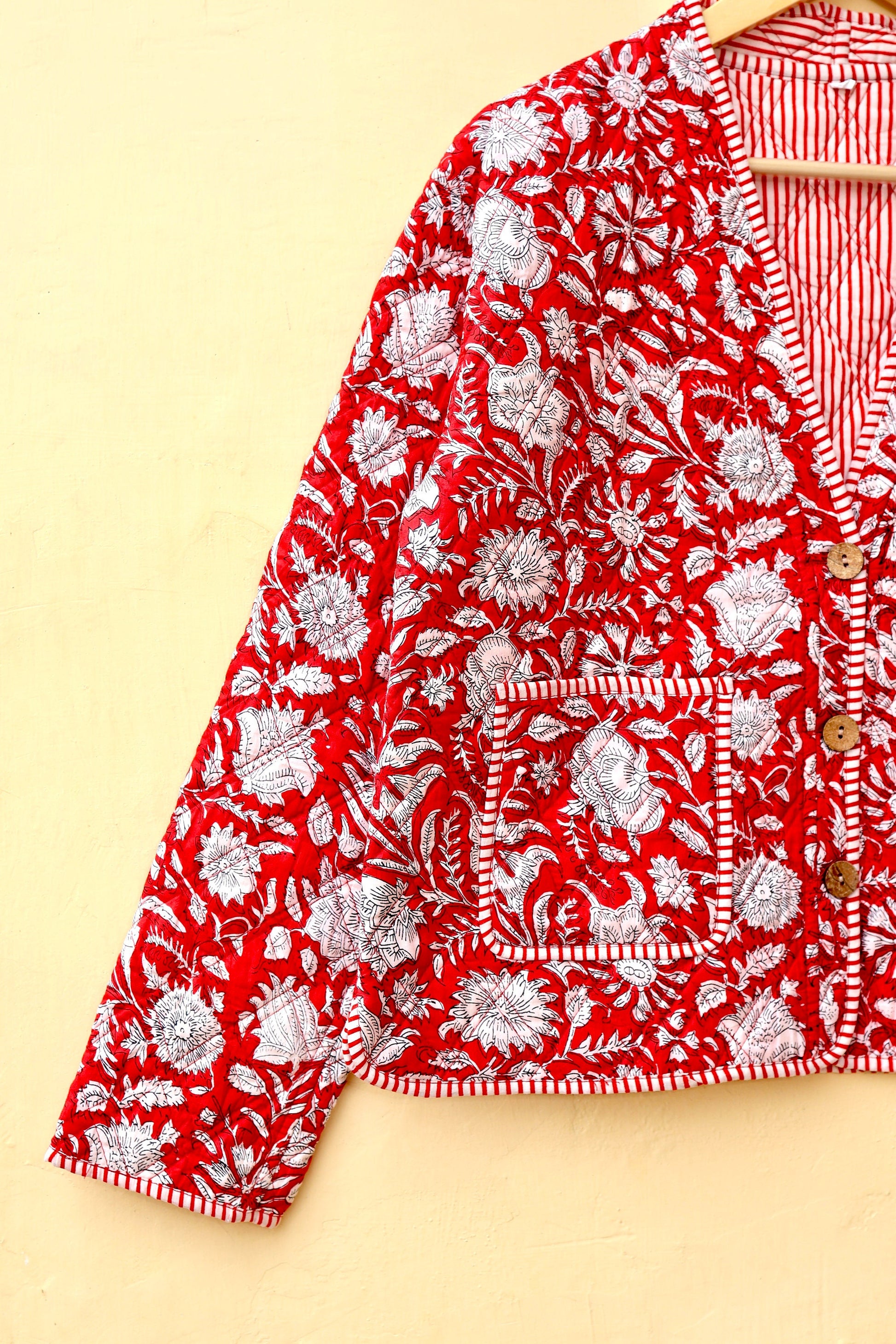 Cotton Quilted Jacket V-Neck New Style Kantha Jacket Hand Block Print Floral Indian Womens Clothing Coat, Boho Jacket Valentine Gift for Her