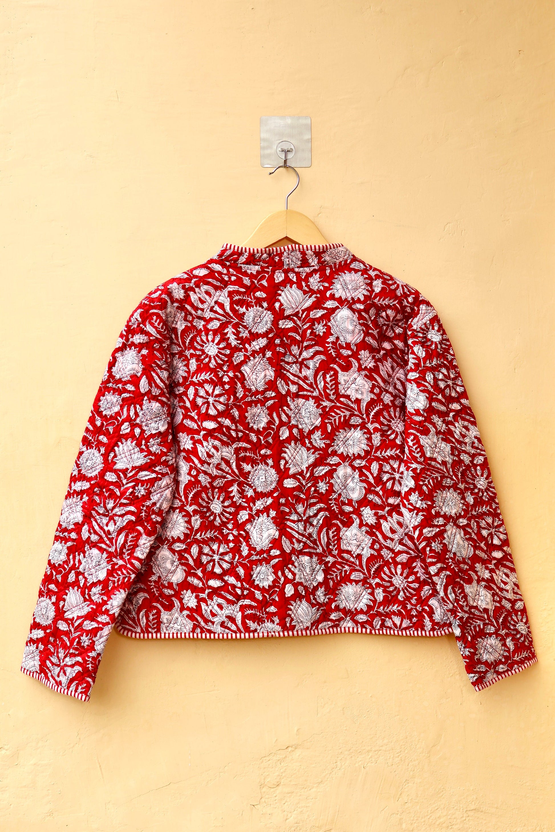 Cotton Quilted Jacket V-Neck New Style Kantha Jacket Hand Block Print Floral Indian Womens Clothing Coat, Boho Jacket Valentine Gift for Her