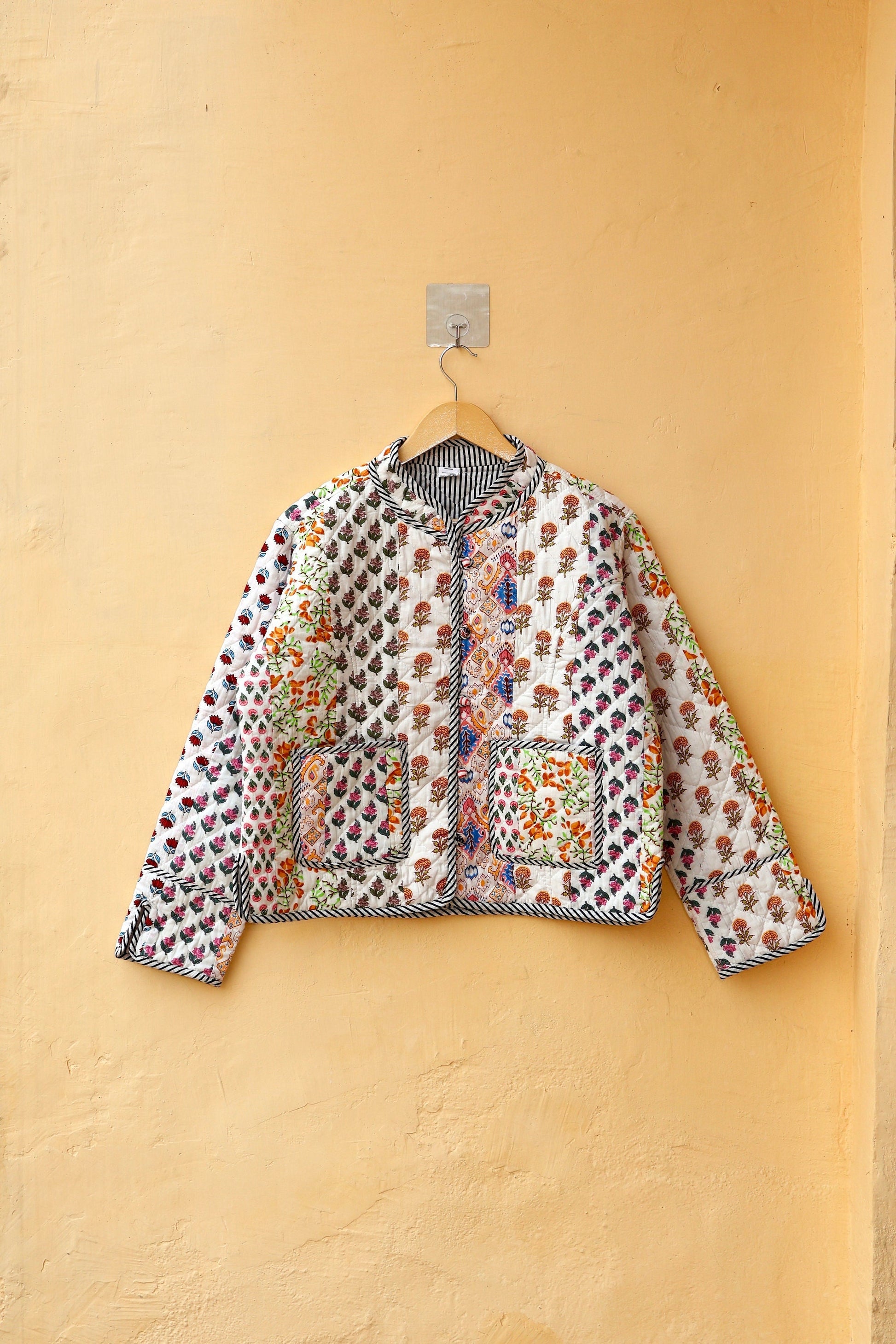 Indian Handmade Cotton Quilted Jacket, Vintage White Patchwork Kantha Jacket, Reversible Women's Boho Coat, Spring Clothing Gift for Her