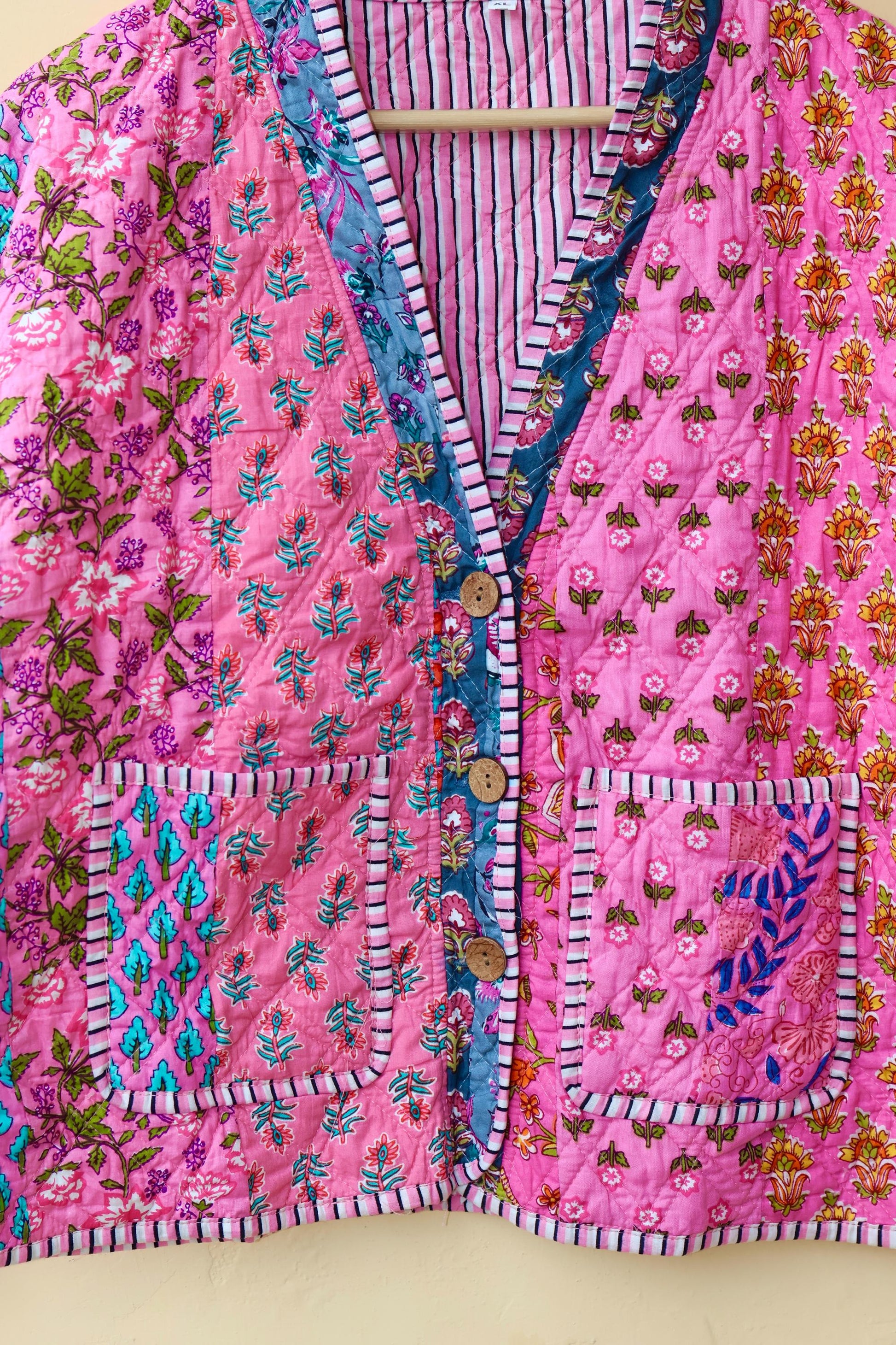 Indian Handmade Cotton Kantha Patchwork Quilted Jacket/Coat Block print Women's Reversible Clothing Kimono Vintage Valentine Gift for Her