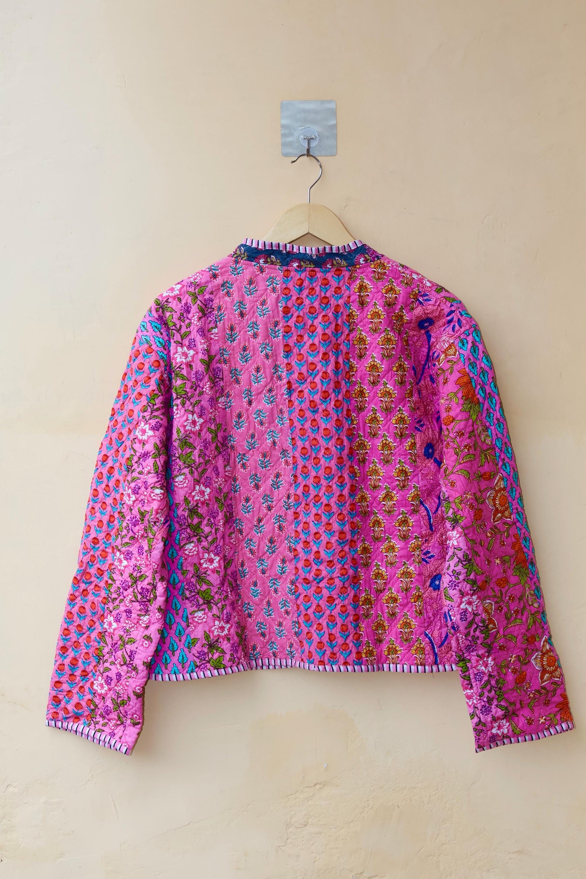 Indian Handmade Cotton Kantha Patchwork Quilted Jacket/Coat Block print Women's Reversible Clothing Kimono Vintage Valentine Gift for Her