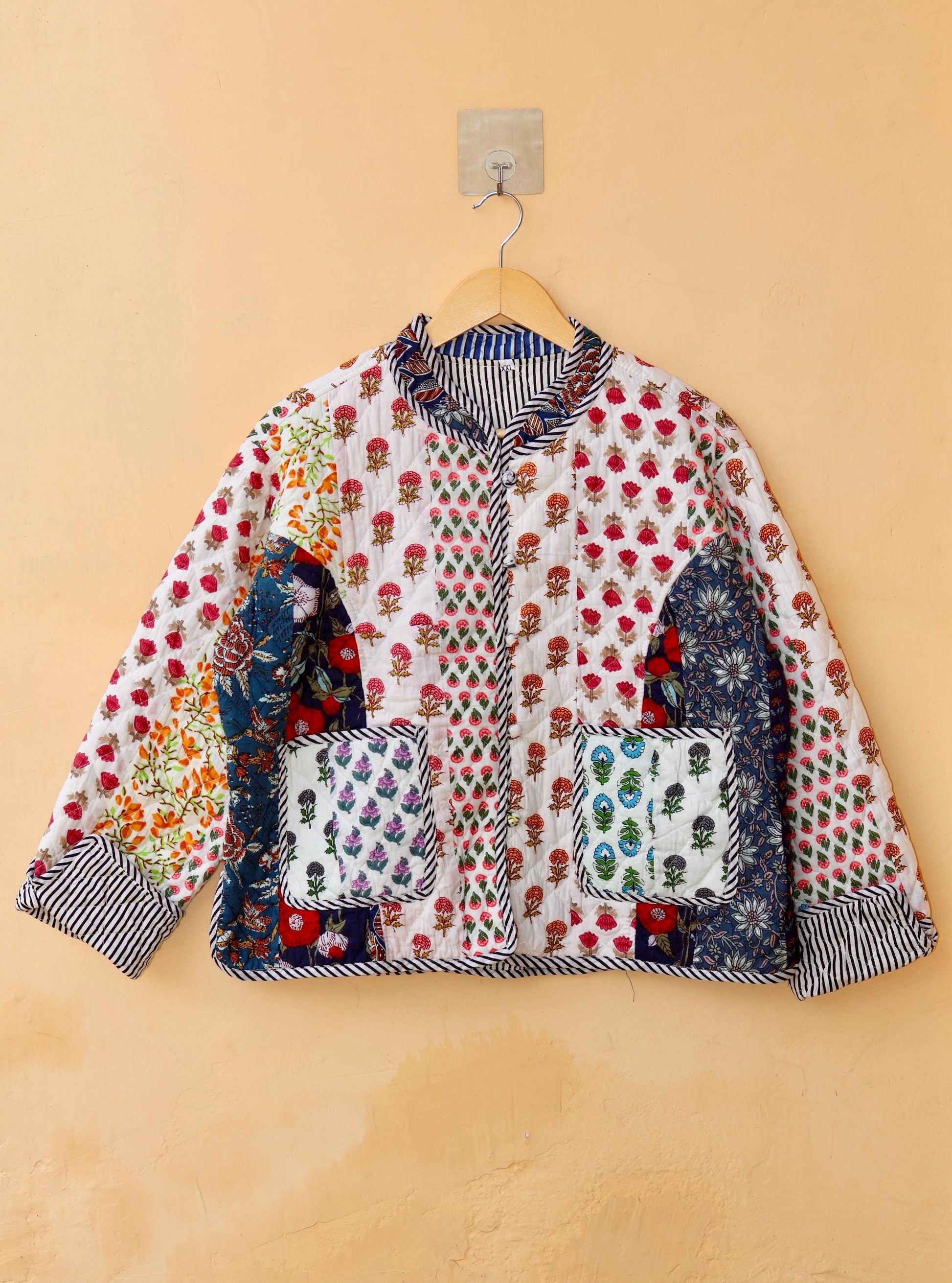 Indian Handmade Cotton Kantha Patchwork Quilted Jacket/Coat Block print Women's Reversible Clothing Kimono Vintage Valentine Gift for Her