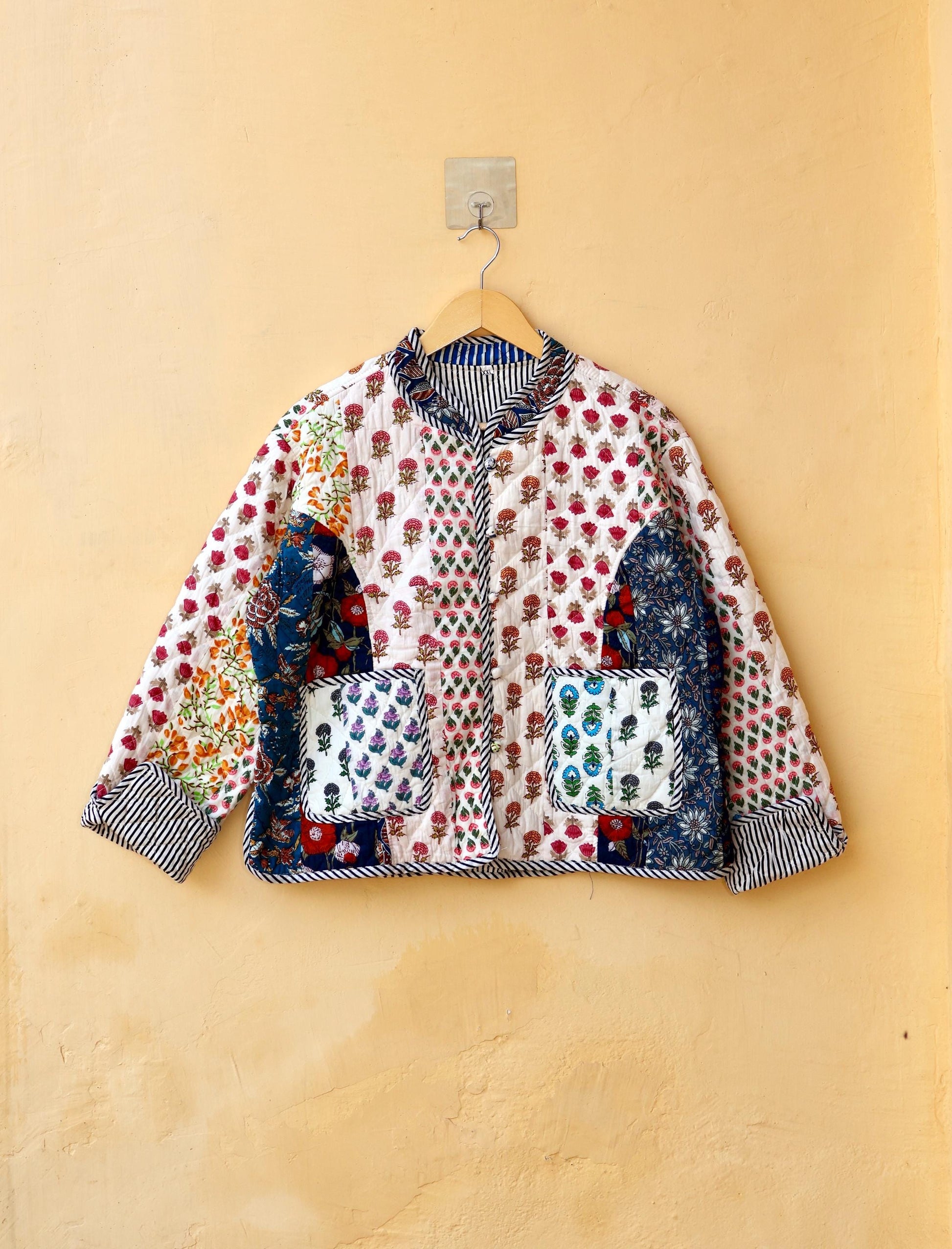 Indian Handmade Cotton Kantha Patchwork Quilted Jacket/Coat Block print Women's Reversible Clothing Kimono Vintage Valentine Gift for Her