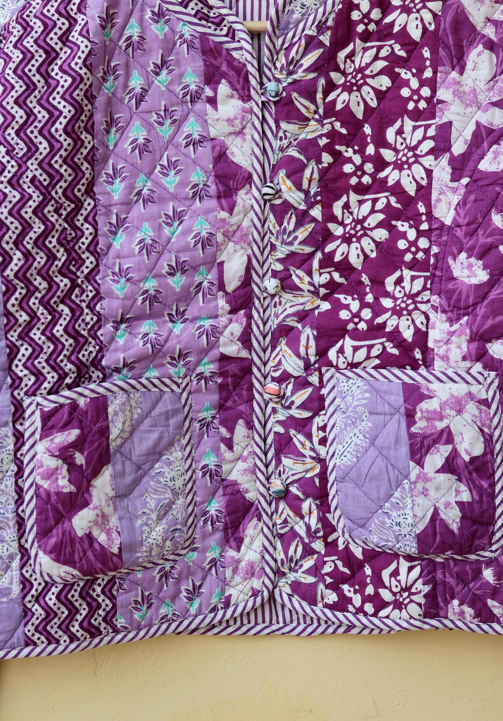 Handmade Indian Cotton Kantha Patchwork Quilted Jacket/Coat Block print Women's Reversible Clothing Kimono Vintage Valentine Gift for Her