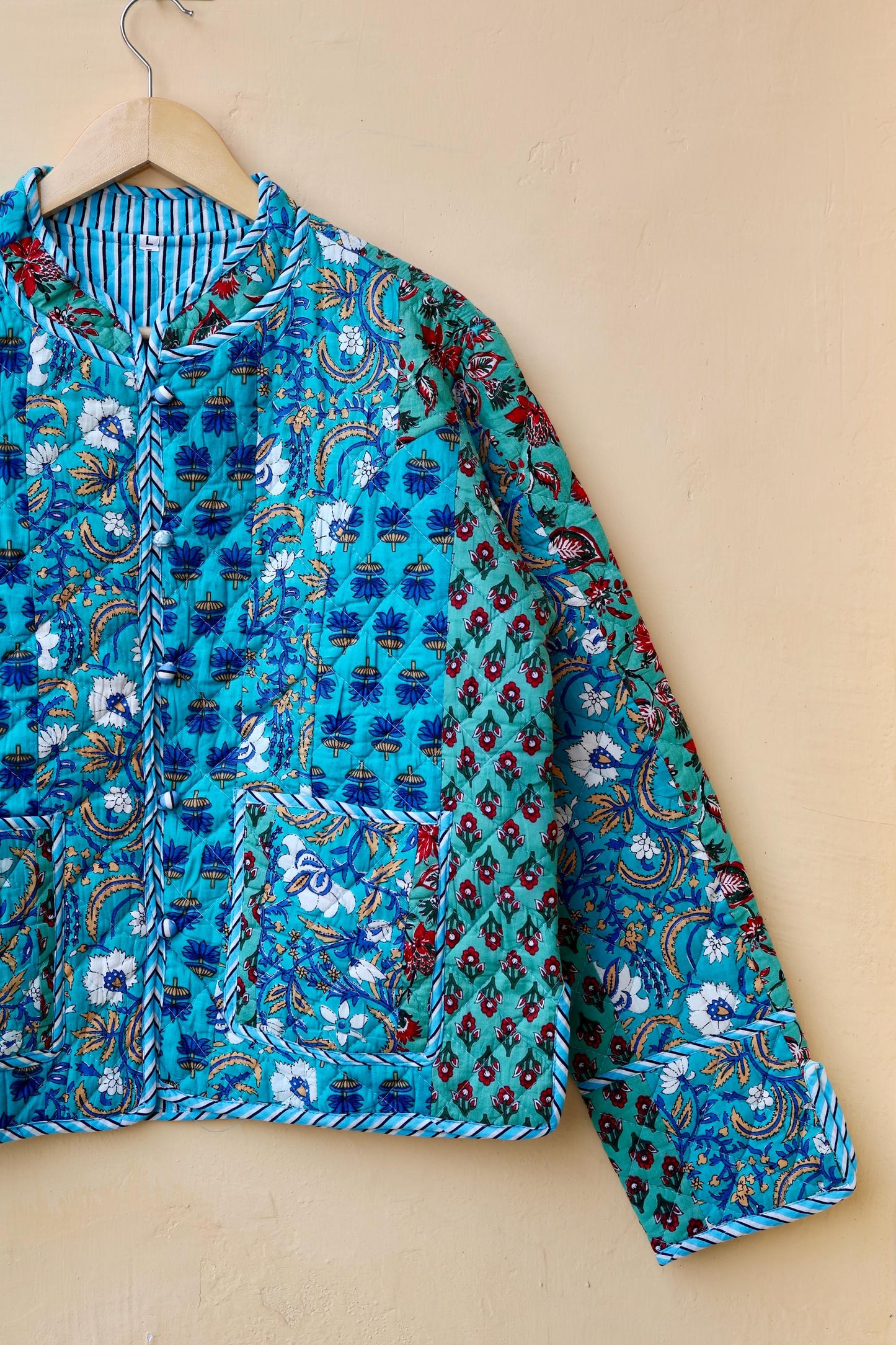 Indian Handmade Cotton Kantha Patchwork Quilted Jacket/Coat Block print Women's Reversible Clothing Kimono Vintage Valentine Gift for Her