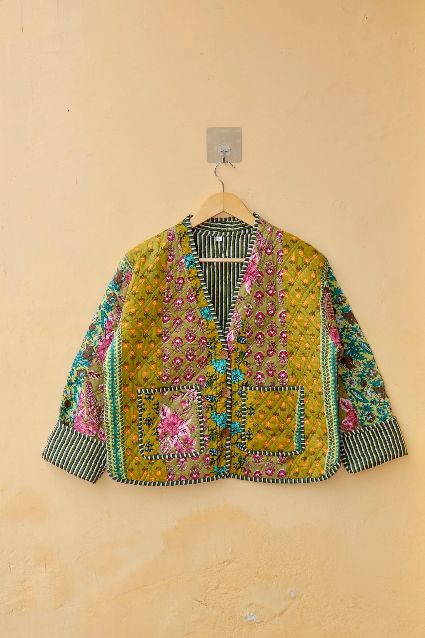 Cotton Handmade Kantha Jacket, Patchwork Women's Clothing Quilted Reversible Coat Kimono, Indian Block-Print Vintage Boho Vest, Gift for Her