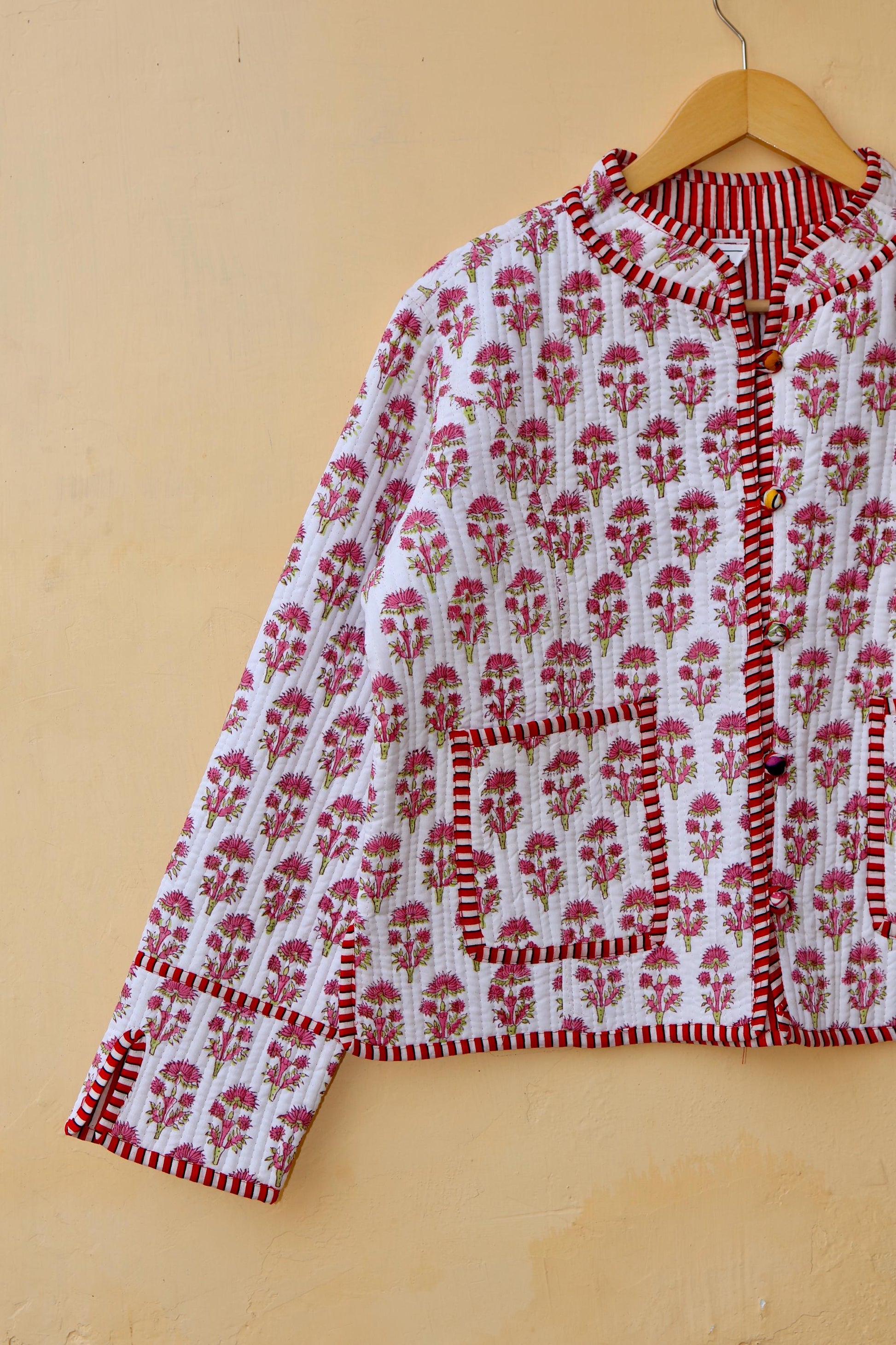 Indian Handmade Cotton Kantha Patchwork Quilted Jacket/Coat Vintage Block print Women's Reversible Clothing Kimono Valentine Gift for Her