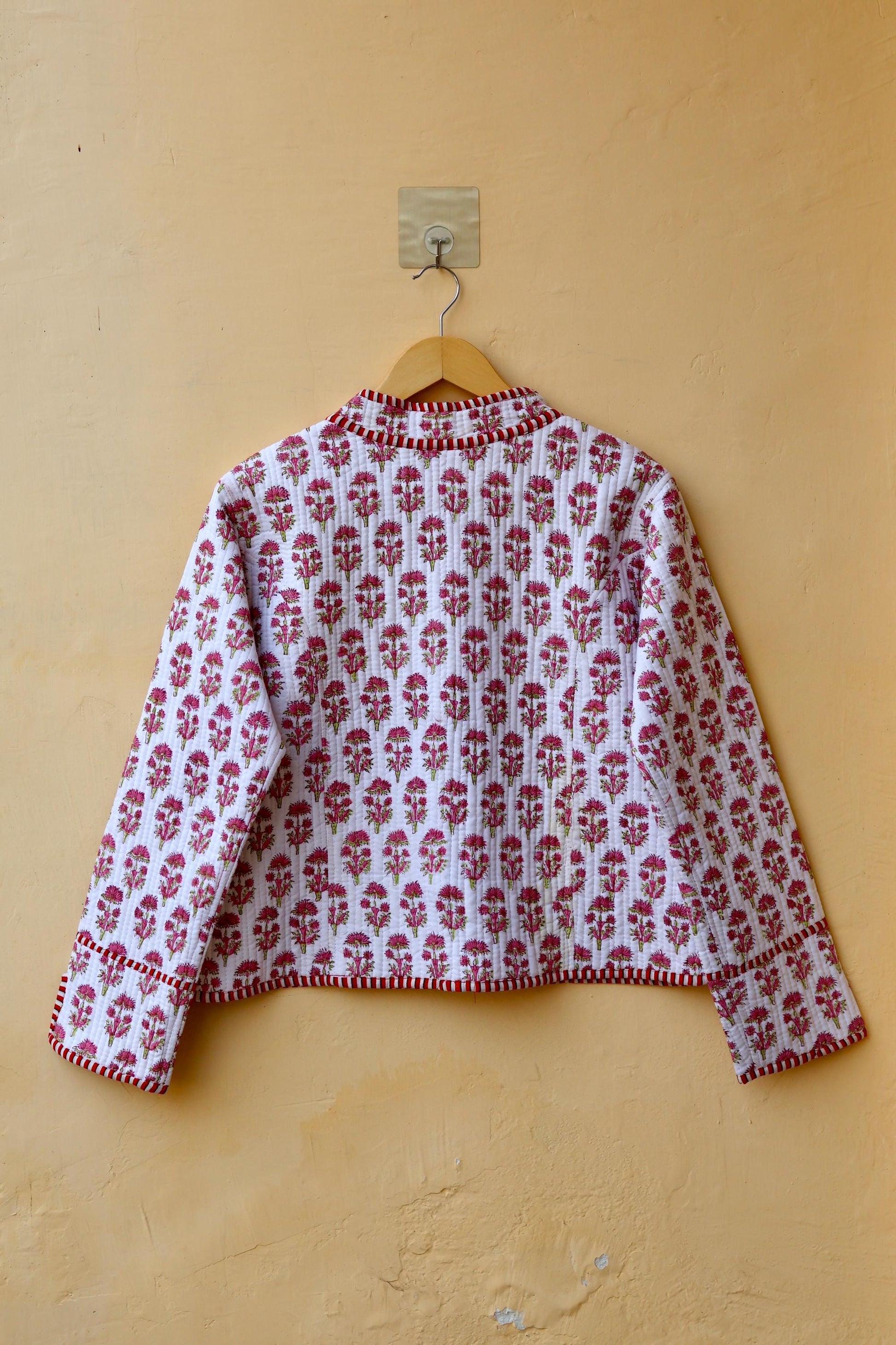 Indian Handmade Cotton Kantha Patchwork Quilted Jacket/Coat Vintage Block print Women's Reversible Clothing Kimono Valentine Gift for Her