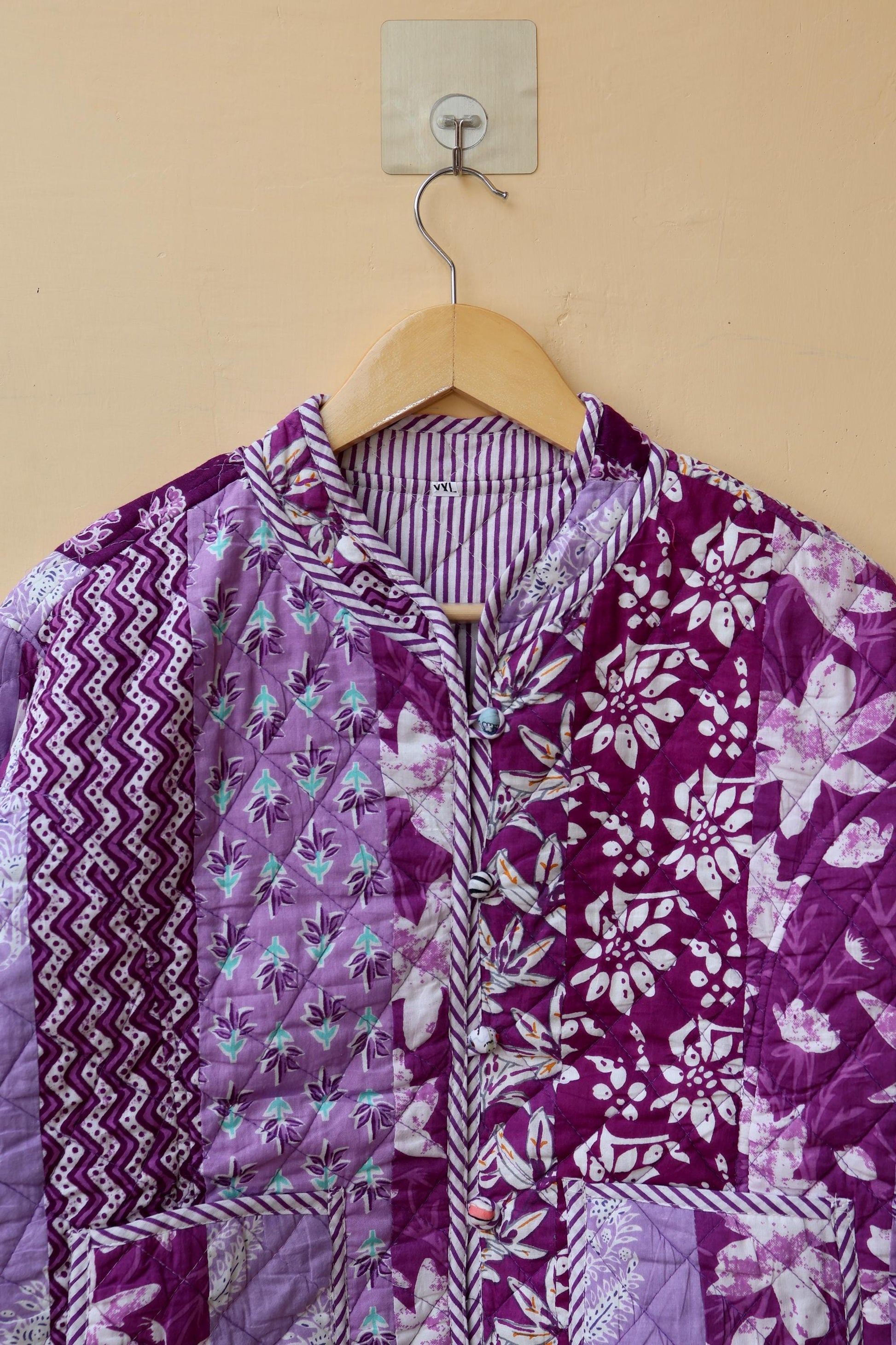 Handmade Indian Cotton Kantha Patchwork Quilted Jacket/Coat Block print Women's Reversible Clothing Kimono Vintage Valentine Gift for Her