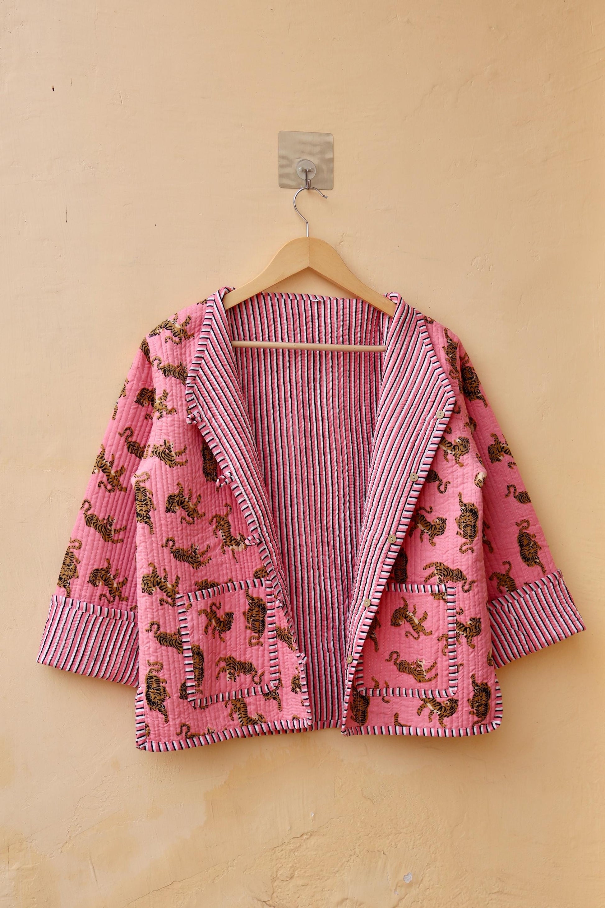 Cotton Handmade Kantha Jacket, Womens Clothing Quilted Reversible Coat, Kimono Indian Hand Printed Vintage Boho Vest Valentines Gift for Her