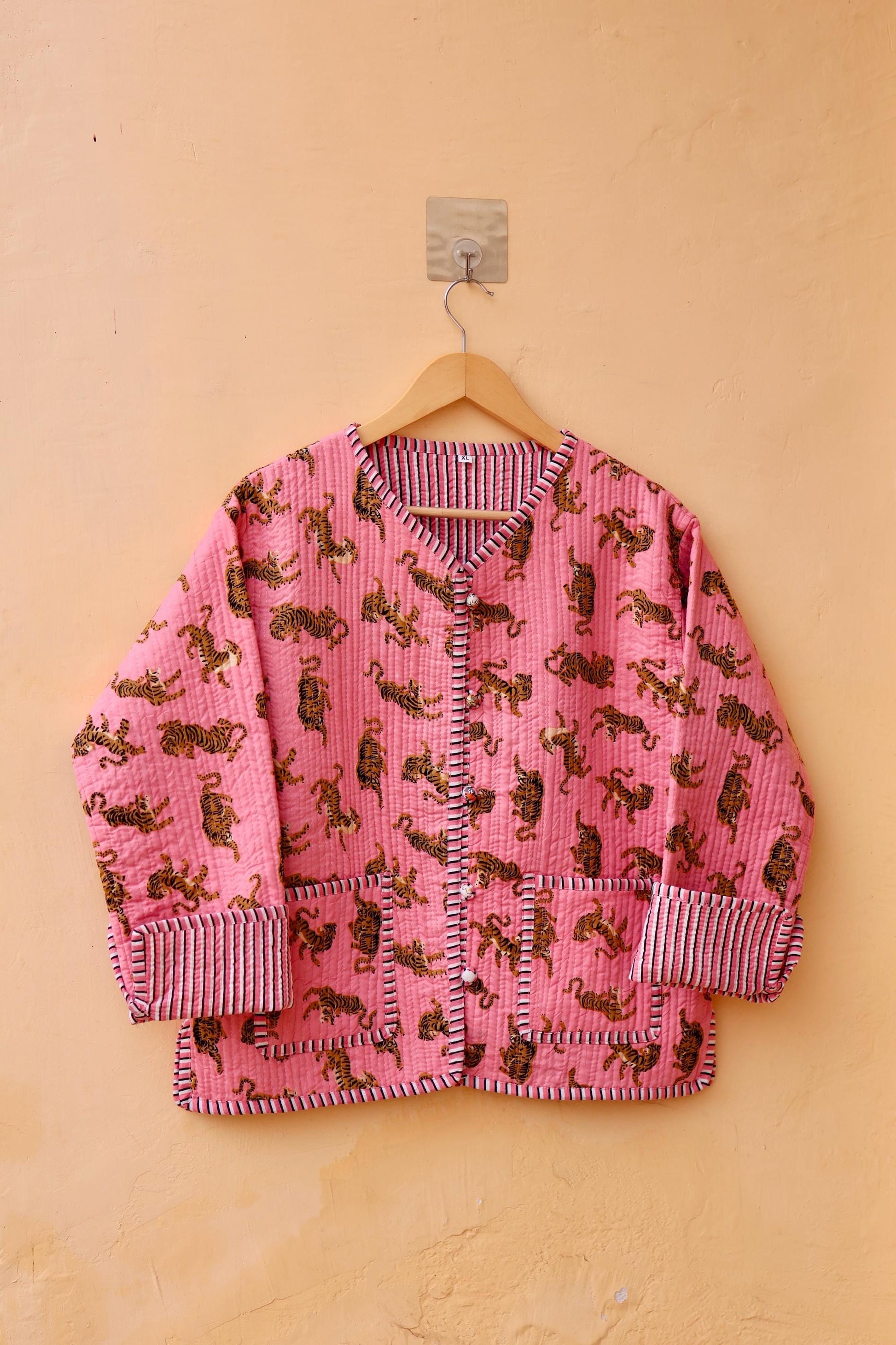 Cotton Handmade Kantha Jacket, Womens Clothing Quilted Reversible Coat, Kimono Indian Hand Printed Vintage Boho Vest Valentines Gift for Her