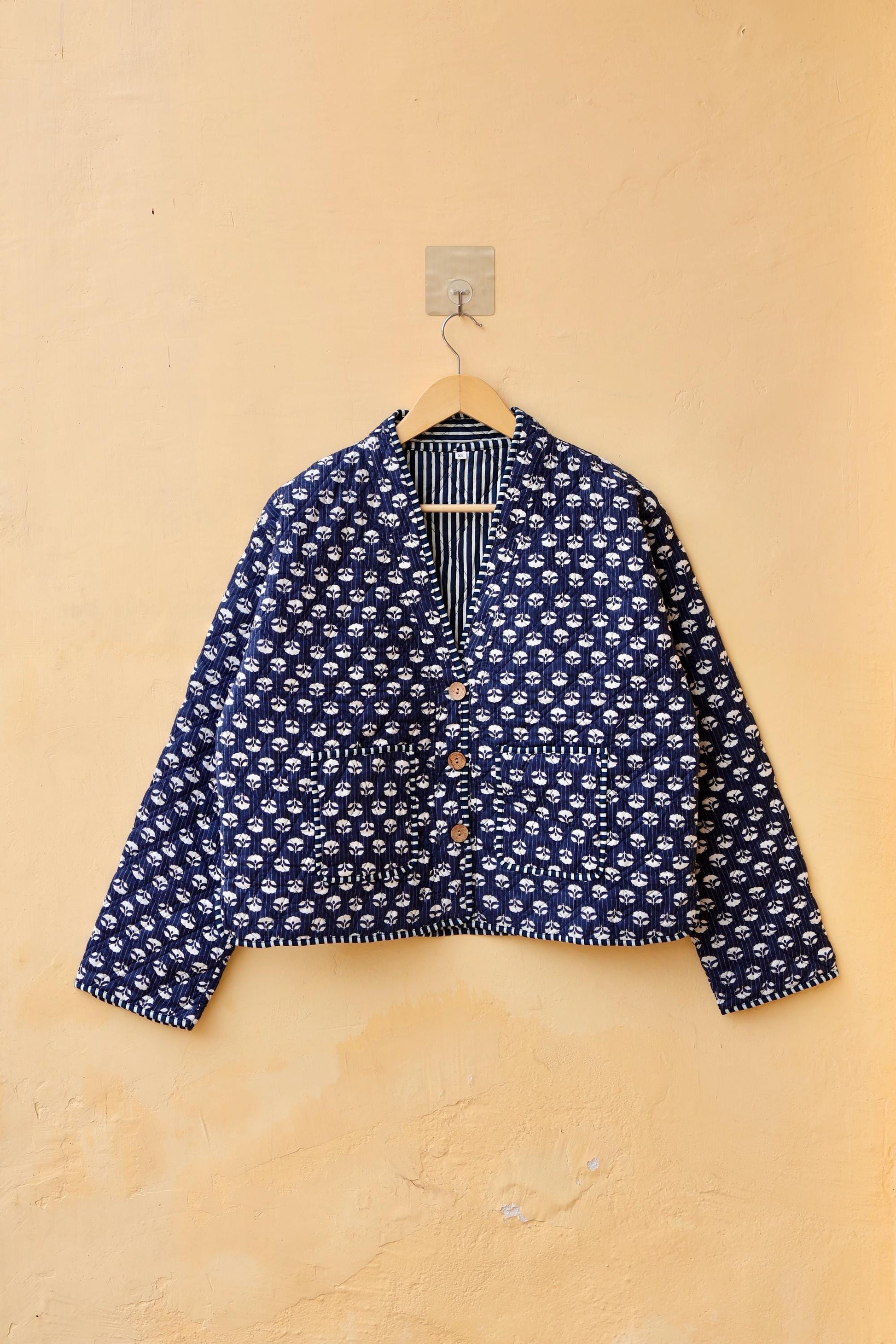 Handmade Cotton Quilted Jacket, Vintage Indian Blue Floral Reversible Kantha V-Neck Coat Bohemian Hand Block Short Jacket, Gift for her