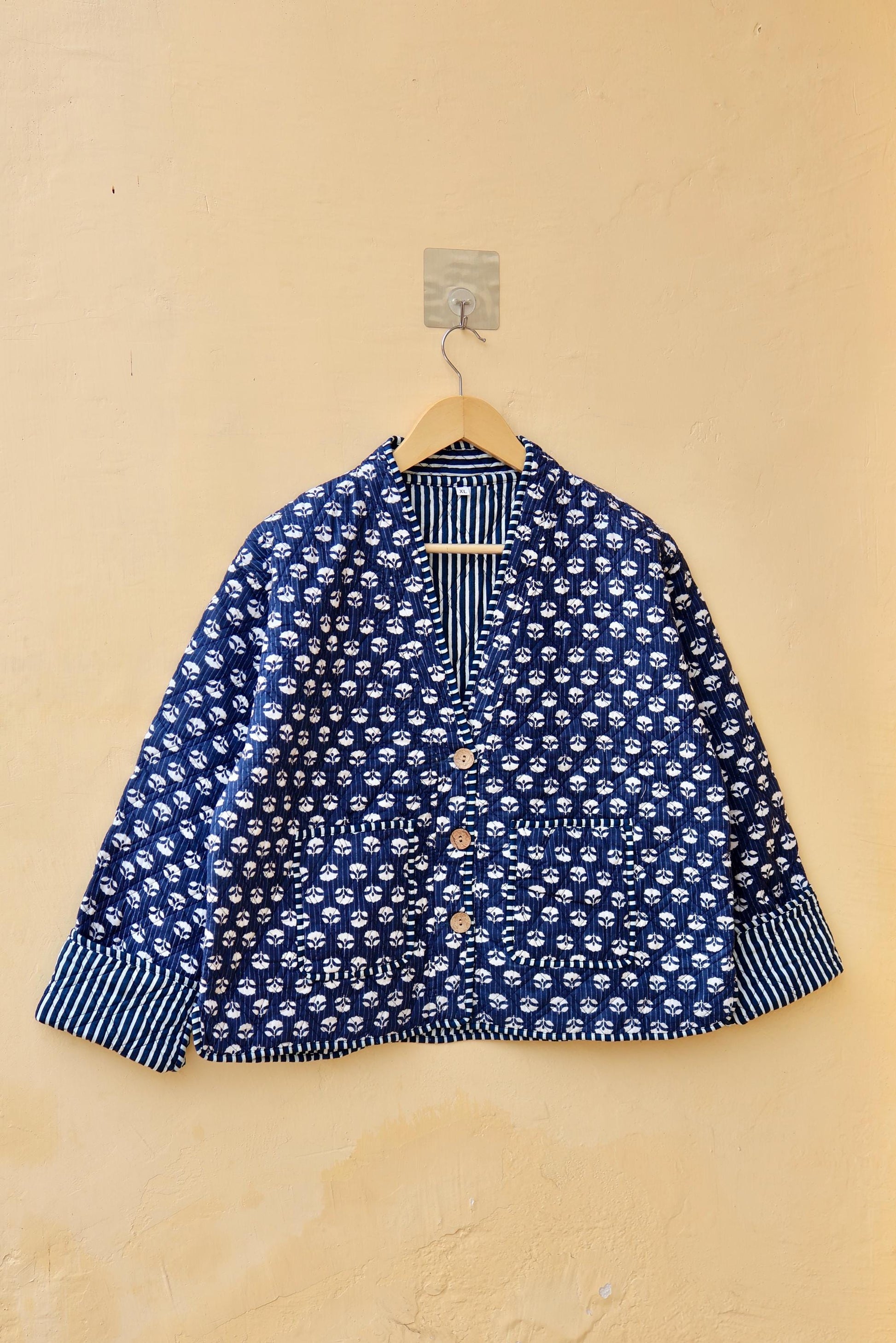 Handmade Cotton Quilted Jacket, Vintage Indian Blue Floral Reversible Kantha V-Neck Coat Bohemian Hand Block Short Jacket, Gift for her