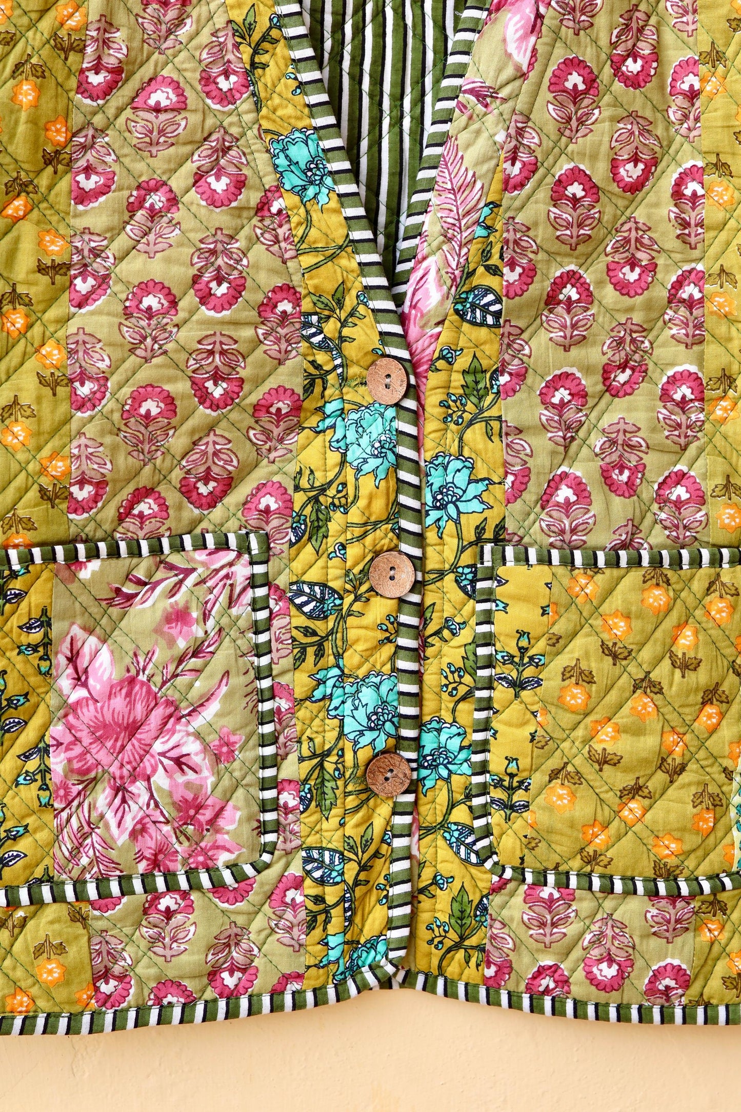 Cotton Handmade Kantha Jacket, Patchwork Women's Clothing Quilted Reversible Coat Kimono, Indian Block-Print Vintage Boho Vest, Gift for Her