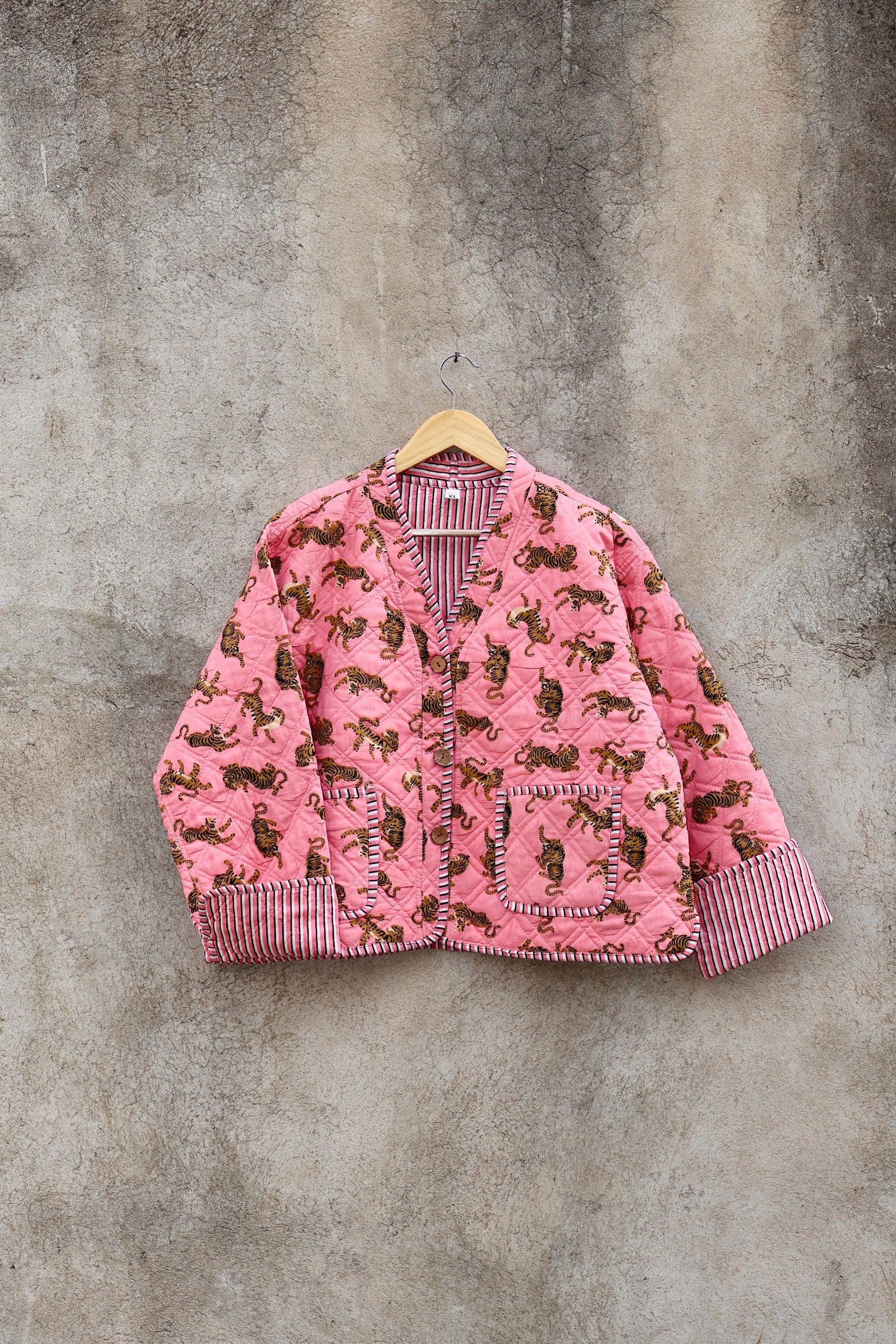 Cotton Quilted Jacket V-Neck New Style Kantha Jacket Hand Block Print Floral Indian Womens Clothing Coat, Boho Jacket Valentine Gift for Her