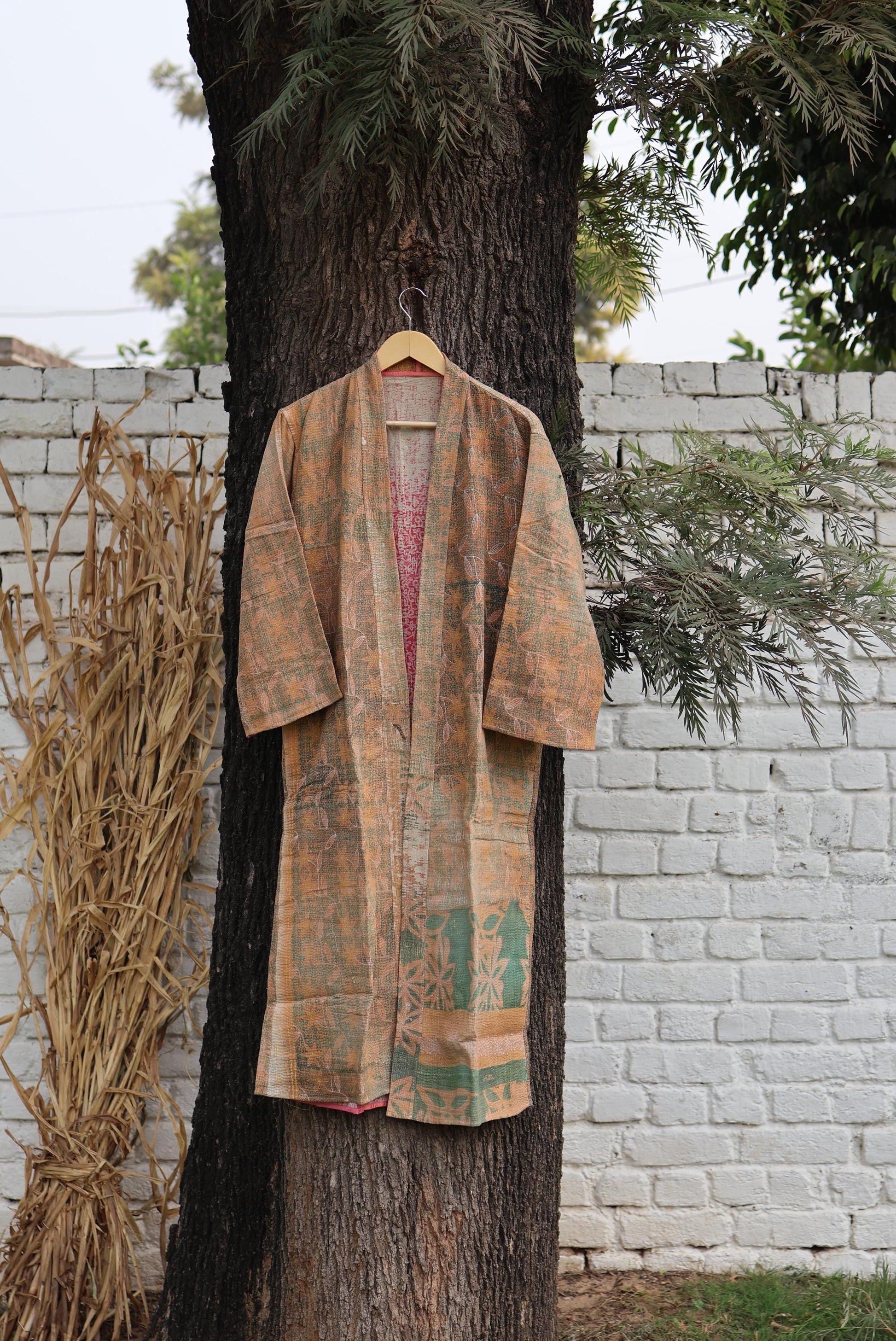 Handmade Vintage Kantha Kimono for Women - Unique Bohemian Outerwear from Recycled Indian Quilts, Ethnic style Robe, Up-Cycled Kimono Jacket