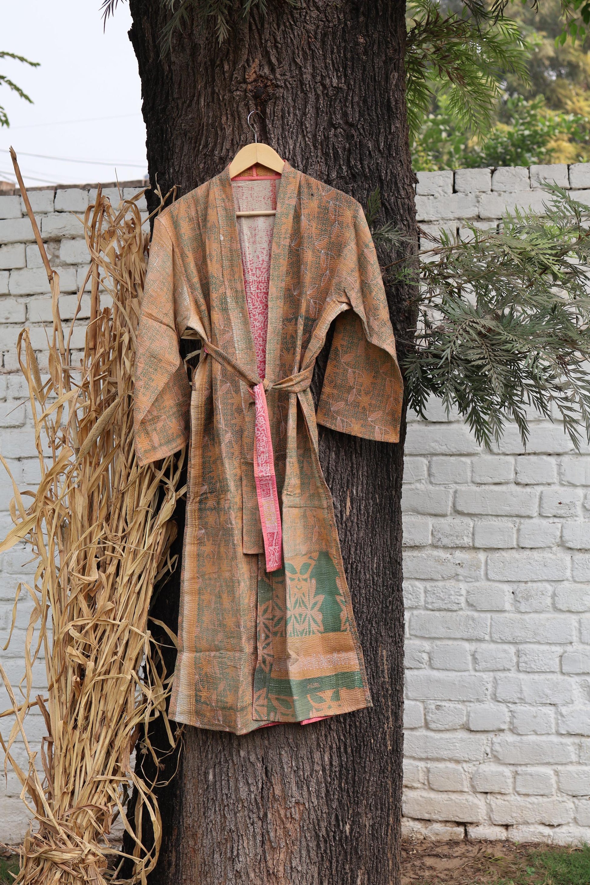Handmade Vintage Kantha Kimono for Women - Unique Bohemian Outerwear from Recycled Indian Quilts, Ethnic style Robe, Up-Cycled Kimono Jacket