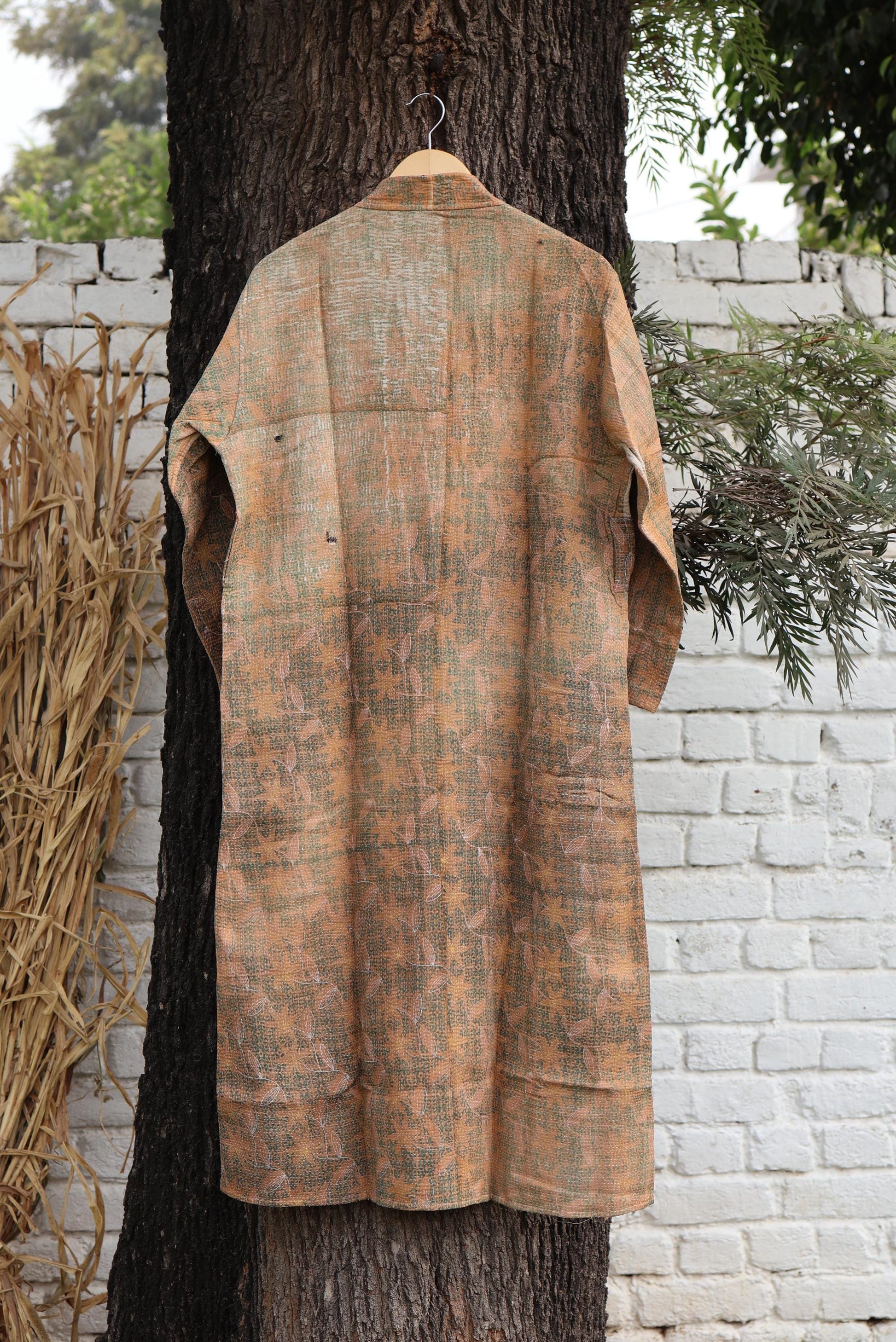 Handmade Vintage Kantha Kimono for Women - Unique Bohemian Outerwear from Recycled Indian Quilts, Ethnic style Robe, Up-Cycled Kimono Jacket