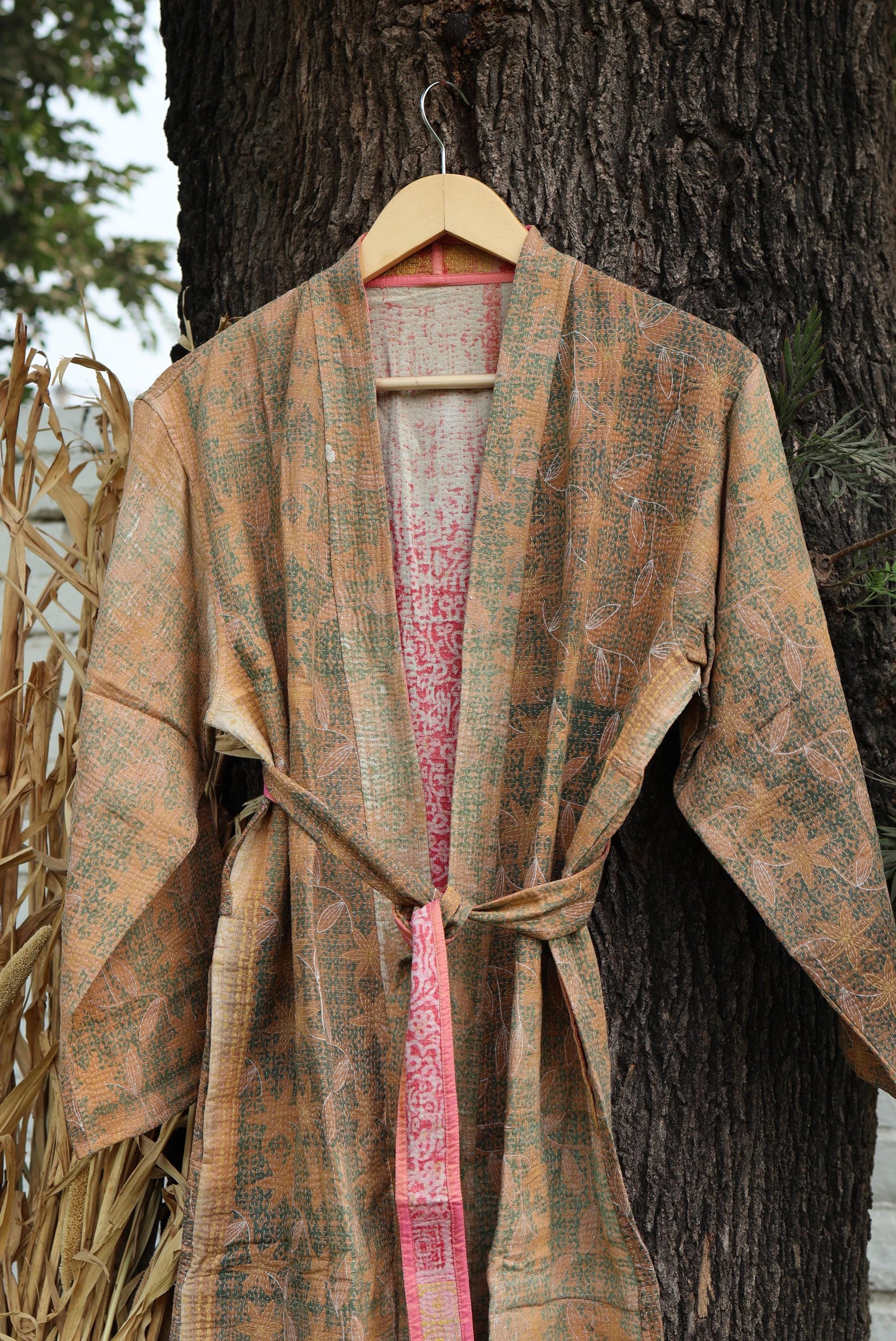 Handmade Vintage Kantha Kimono for Women - Unique Bohemian Outerwear from Recycled Indian Quilts, Ethnic style Robe, Up-Cycled Kimono Jacket