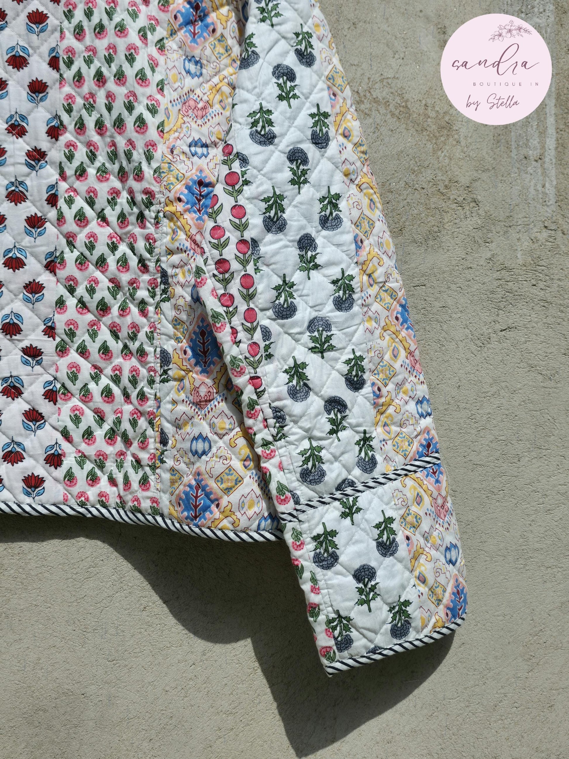 Indian Handmade Quilted Cotton Jacket, Vintage White Patchwork Women's Reversible Kantha Coat, Kimono Boho Spring Soft Jacket, Gift for Her