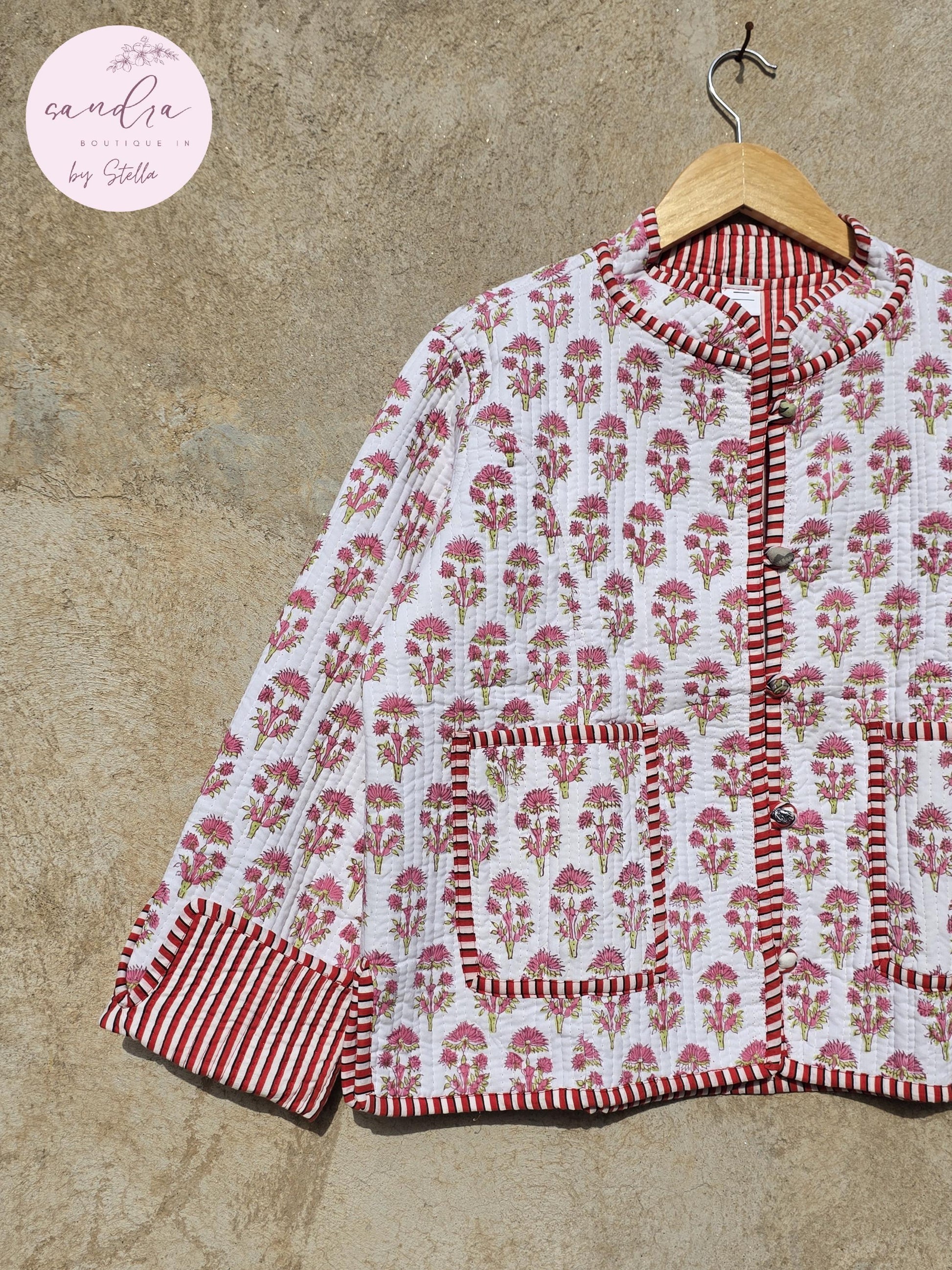 Cotton Handmade Kantha Quilted Jacket, White & Red Floral Reversible Women's Soft Coat, Vintage Indian Kimono Boho Jacket, Gift for Her