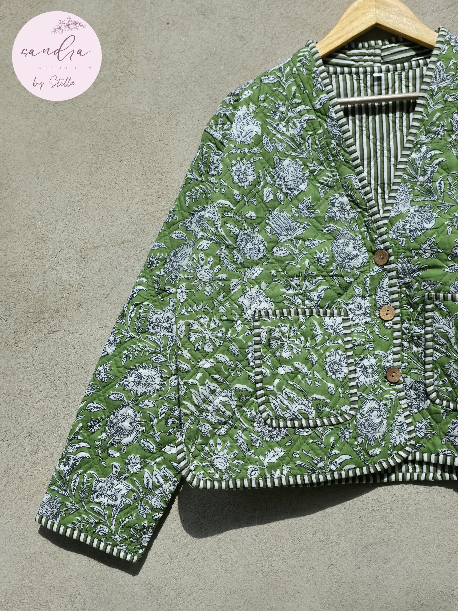 Indian Handmade Cotton Quilted Jacket, Vintage V-Neck Green & White Floral Reversible Kantha Coat, Bohemian Short Jacket, Gift for Her