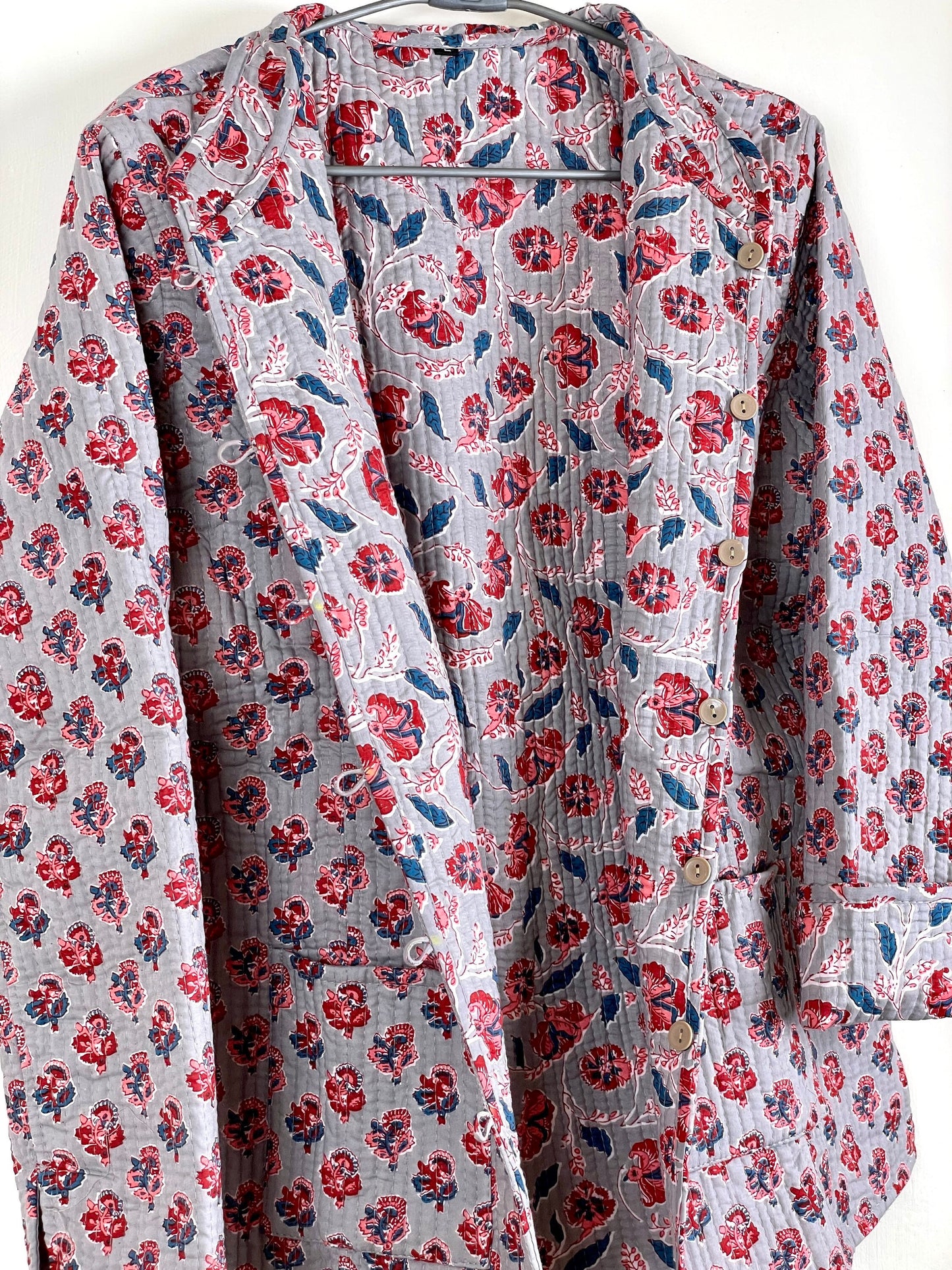 Indian Handmade Quilted Cotton Fabric Jacket Stylish Grey & Red Floral Women's Coat, Reversible Waistcoat for Her