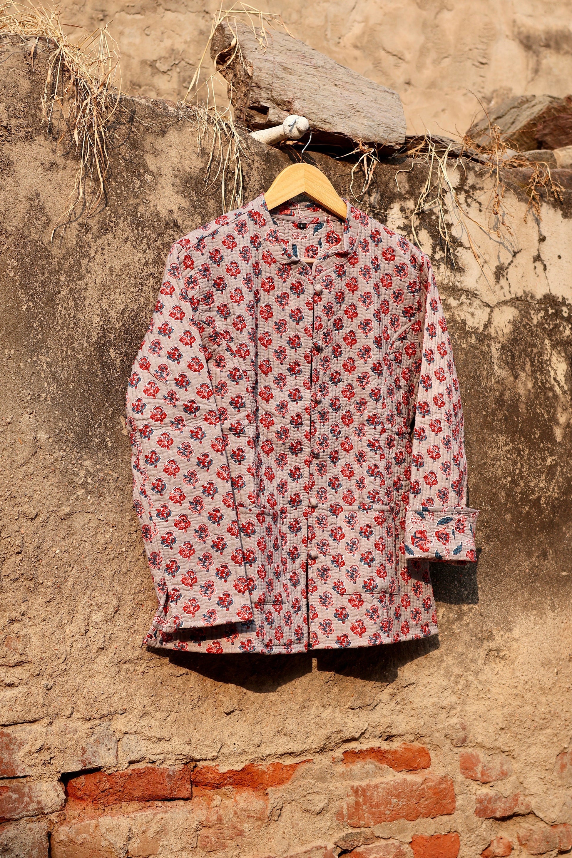 Indian Handmade Quilted Cotton Fabric Jacket Stylish Grey & Red Floral Women's Coat, Reversible Waistcoat for Her