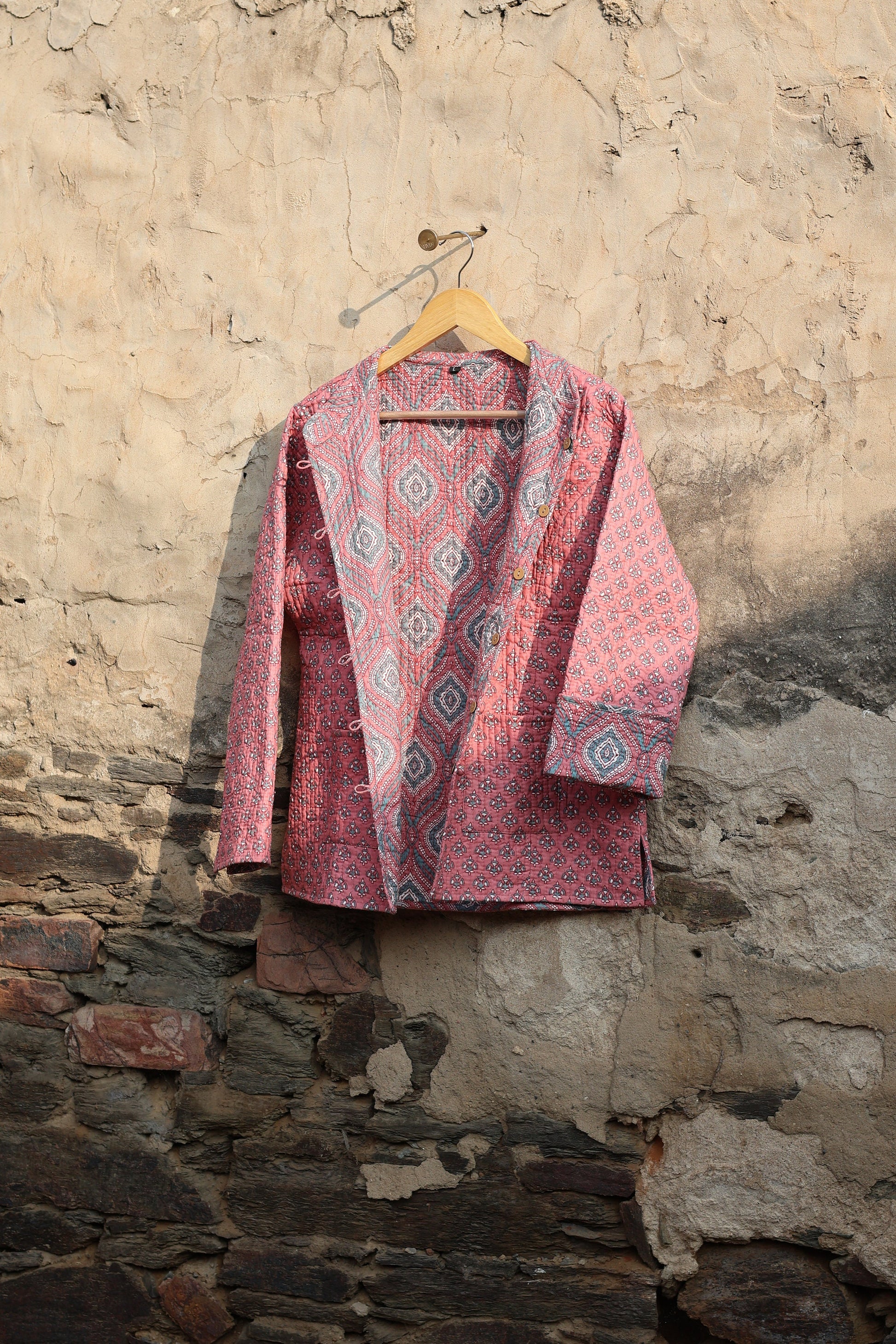 Indian Handmade Quilted Kantha Cotton Fabric Jacket Stylish Pink & Blue Floral Women's Coat, Reversible Waistcoat for Her