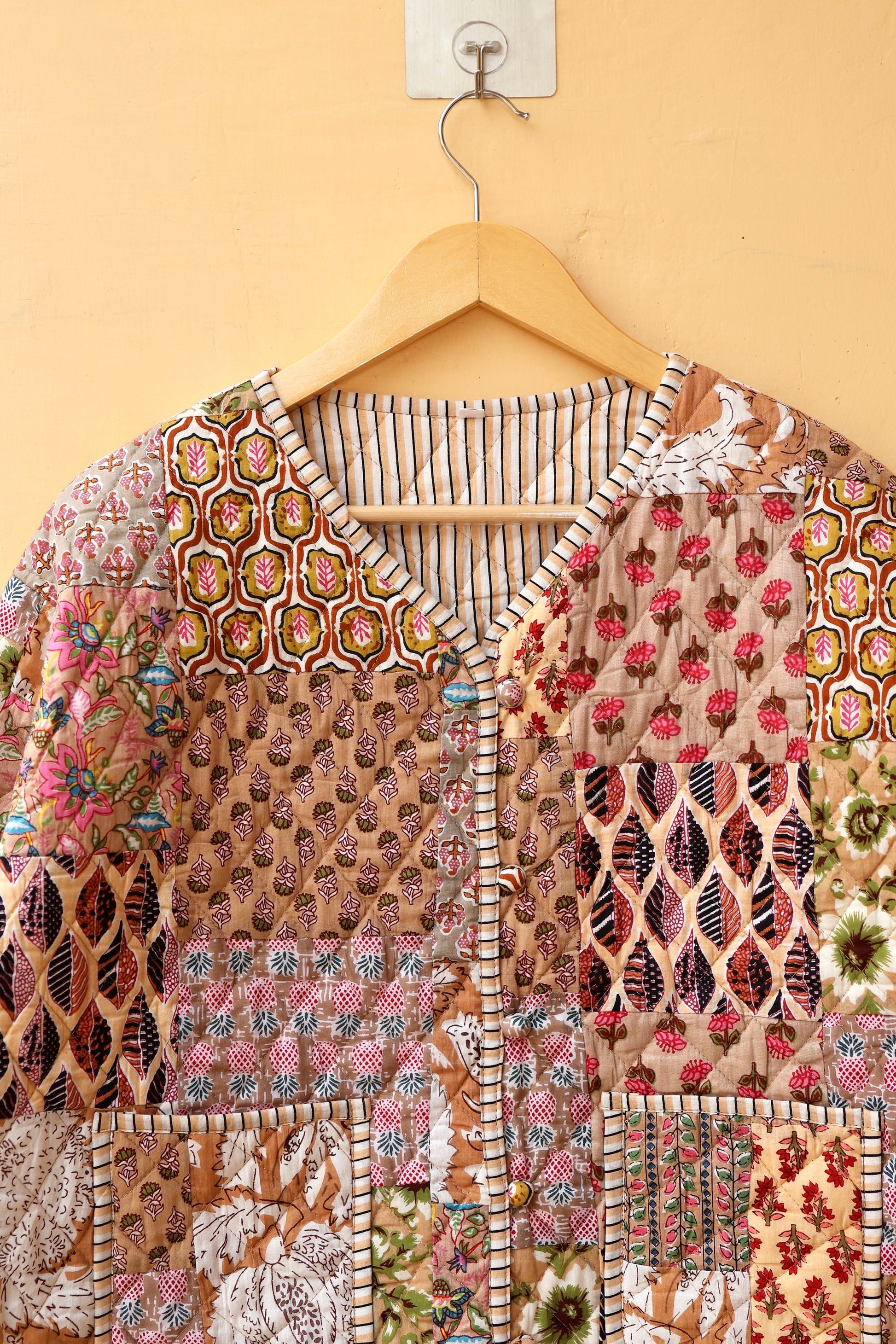Indian Cotton Kantha Jacket, Vintage Patchwork Women’s Quilted Reversible Coat Kimono Block Printed Boho Style Spring Jacket, Gift for her