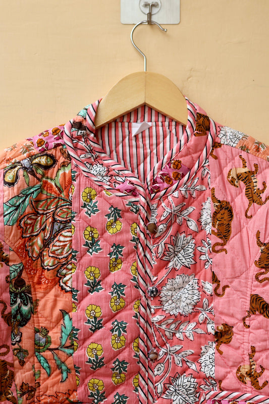 Indian Handmade Patchwork Cotton Quilted Jacket, Vintage Peach New Style Cotton Quilted Jacket, Reversible Women's Boho Coat, Gift for Her