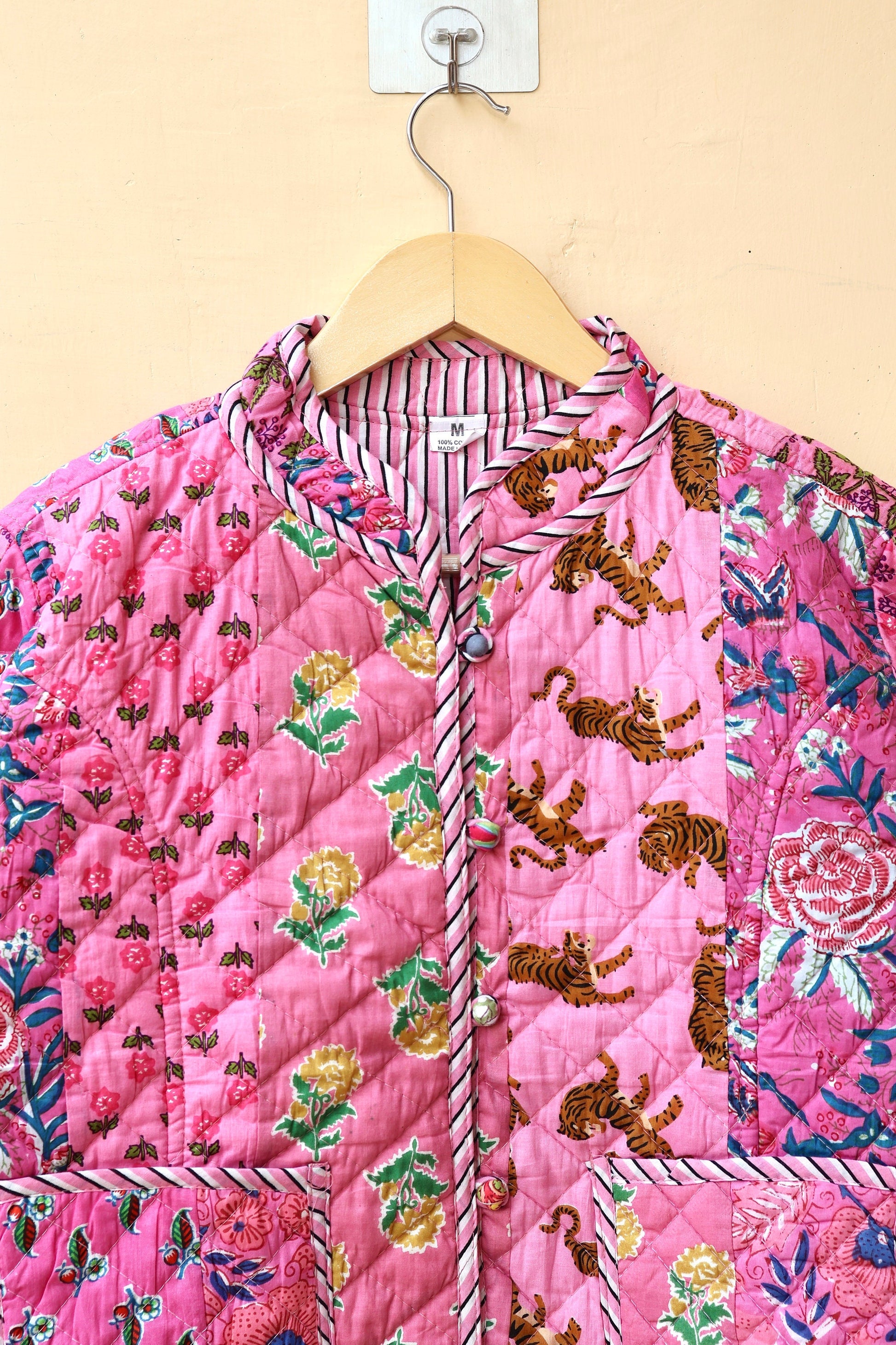 Indian Handmade Quilted Cotton Jacket Pink Patchwork Women's Reversible Coat, Kimono Vintage Bohemian Jacket, Spring Style Gift for Her