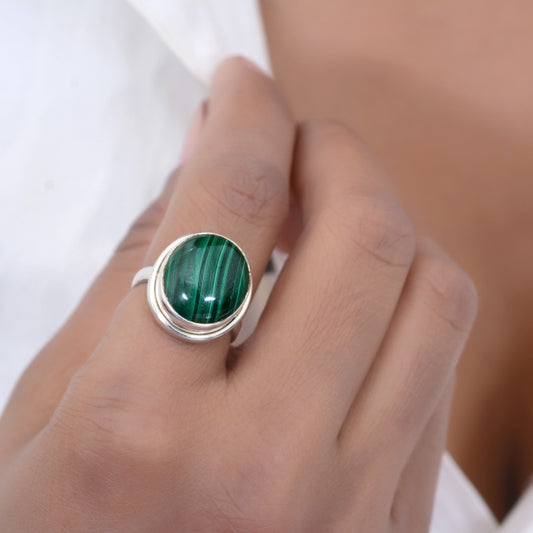 Malachite Ring, 925 Silver Ring, Oval Women's Ring, Women's Handmade Jewelry