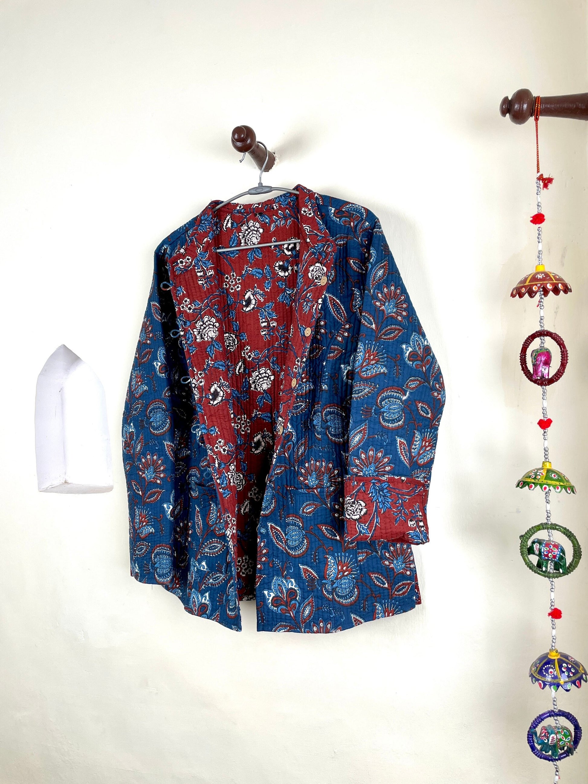 Indian Handmade Quilted Cotton Fabric Jacket Stylish Blue & Red Floral Women's Coat, Reversible Waistcoat for Her