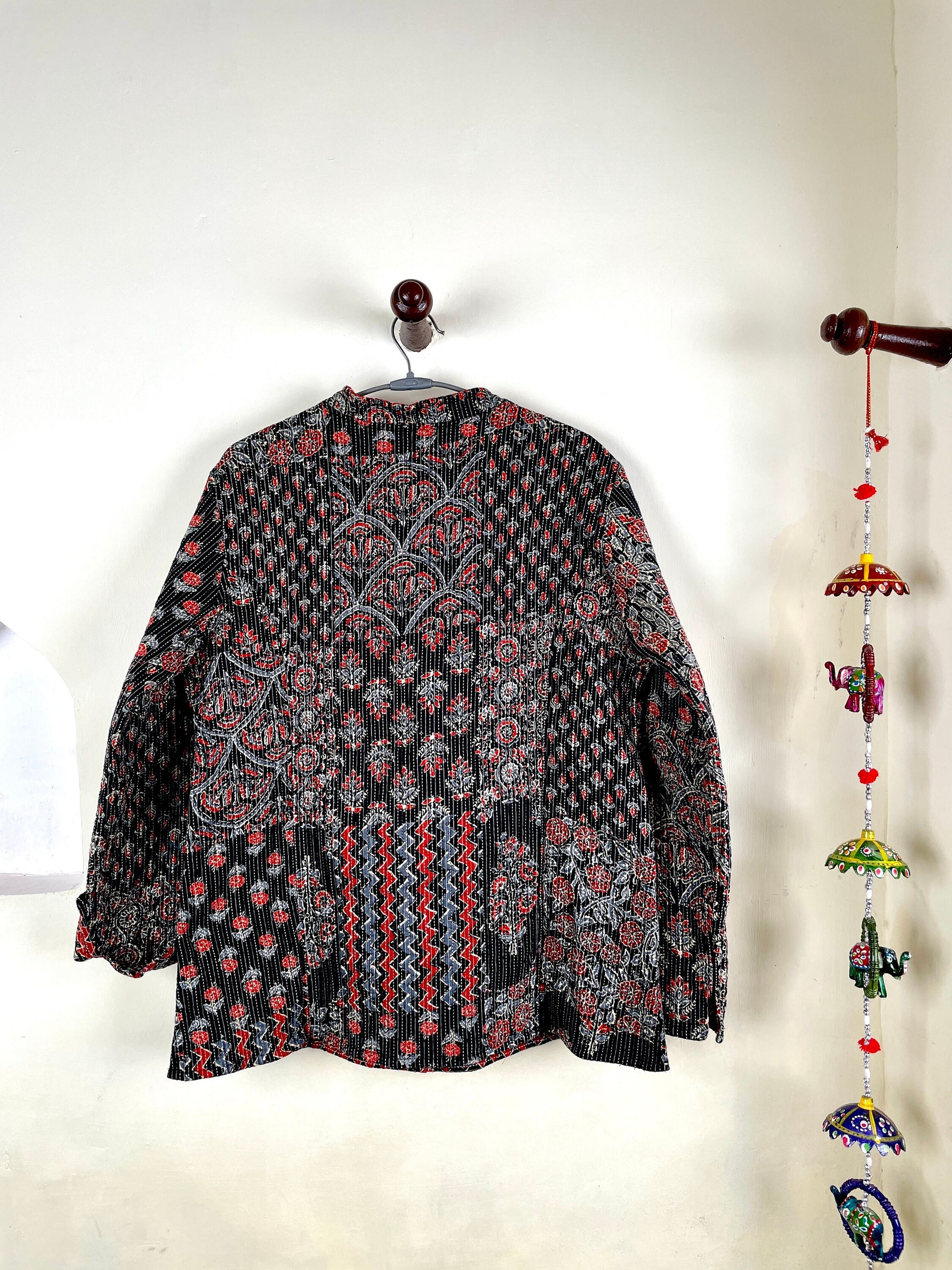 Indian Handmade Quilted Kantha Cotton Fabric Jacket Stylish Black & Red Floral Women's Coat, Reversible Waistcoat for Her